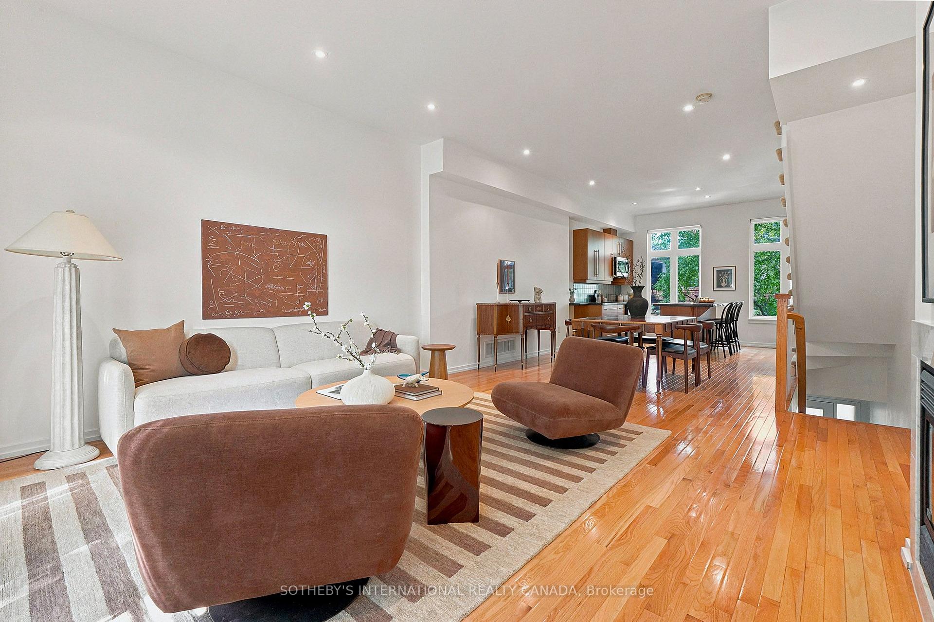 2 Sibelius Lane, Toronto