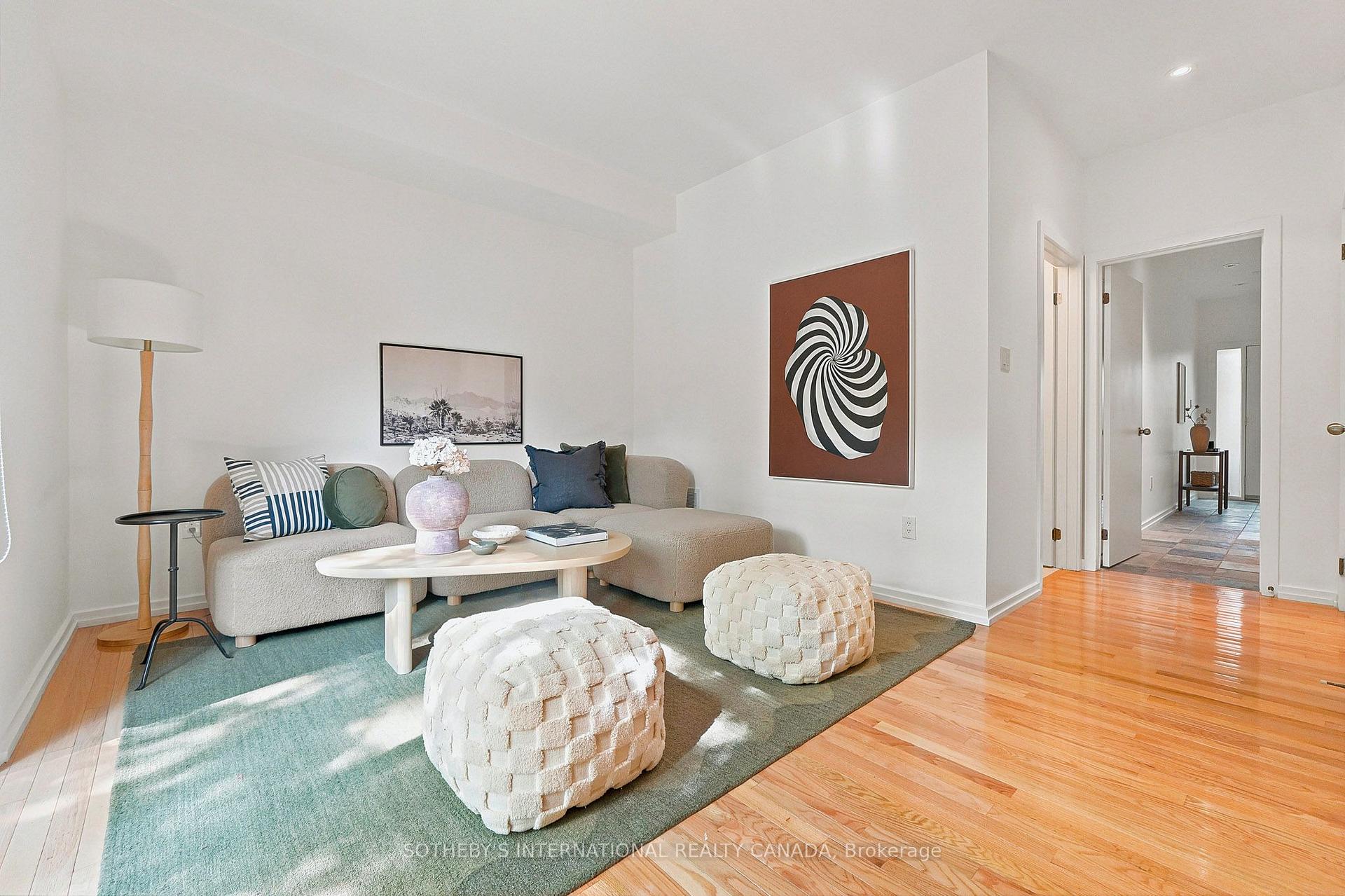 2 Sibelius Lane, Toronto