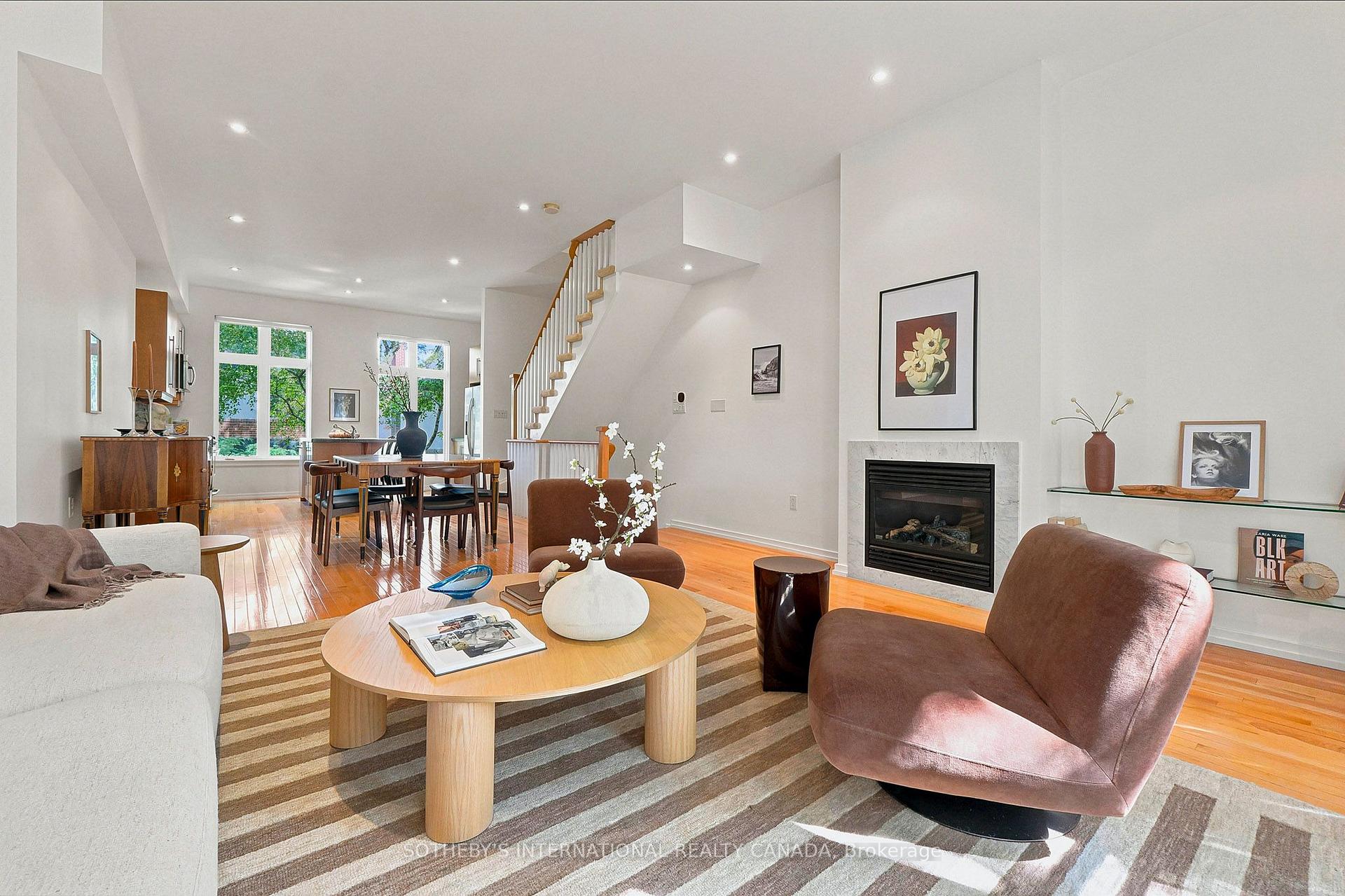2 Sibelius Lane, Toronto