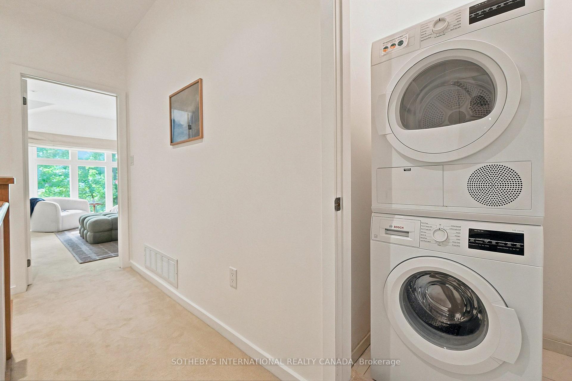 2 Sibelius Lane, Toronto