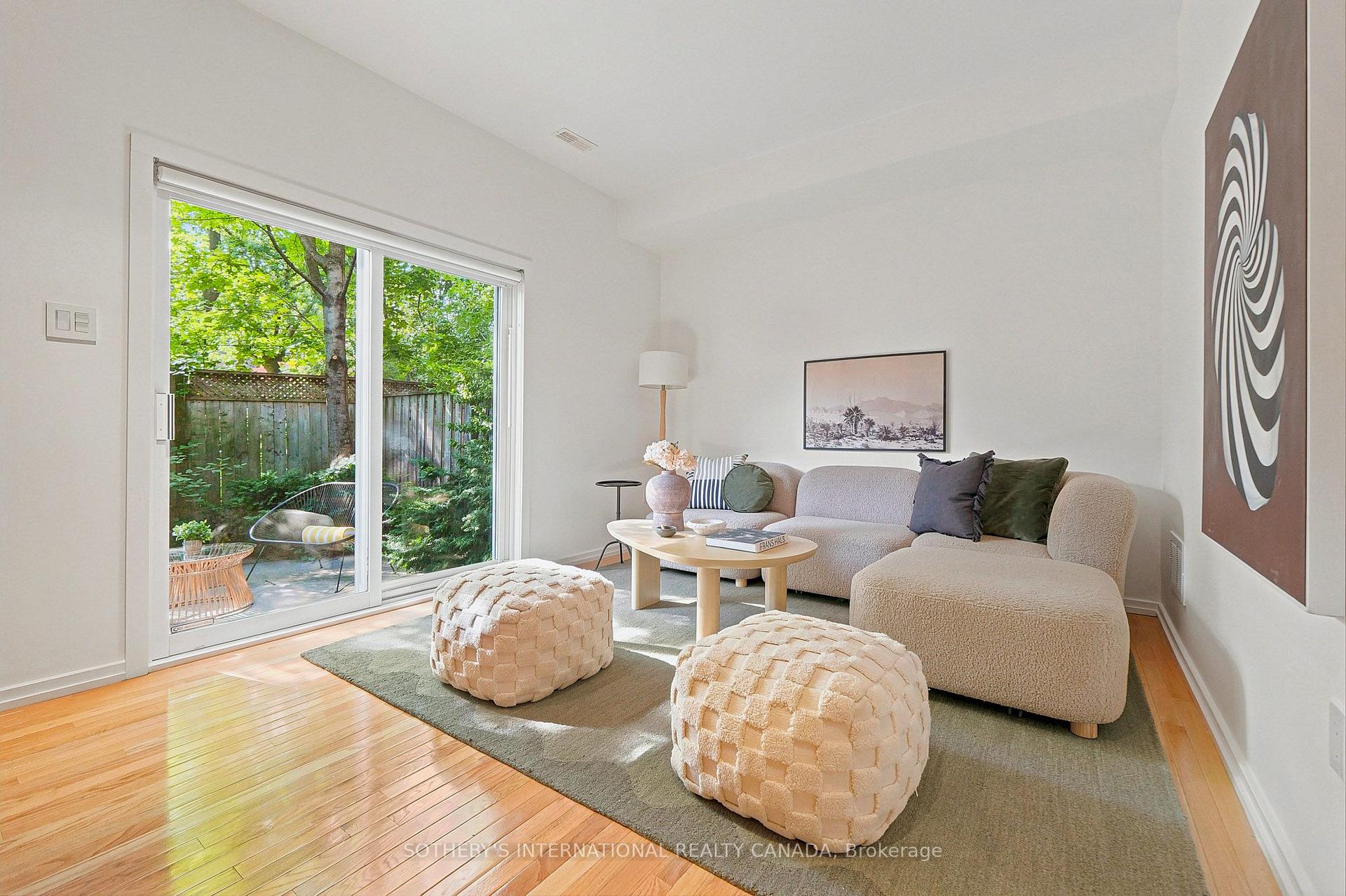 2 Sibelius Lane, Toronto