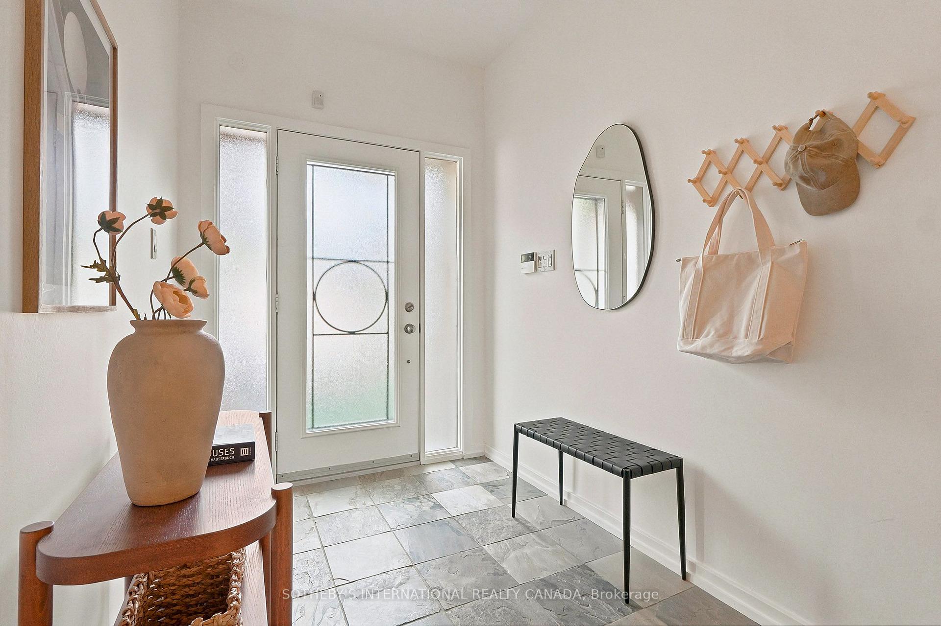 2 Sibelius Lane, Toronto