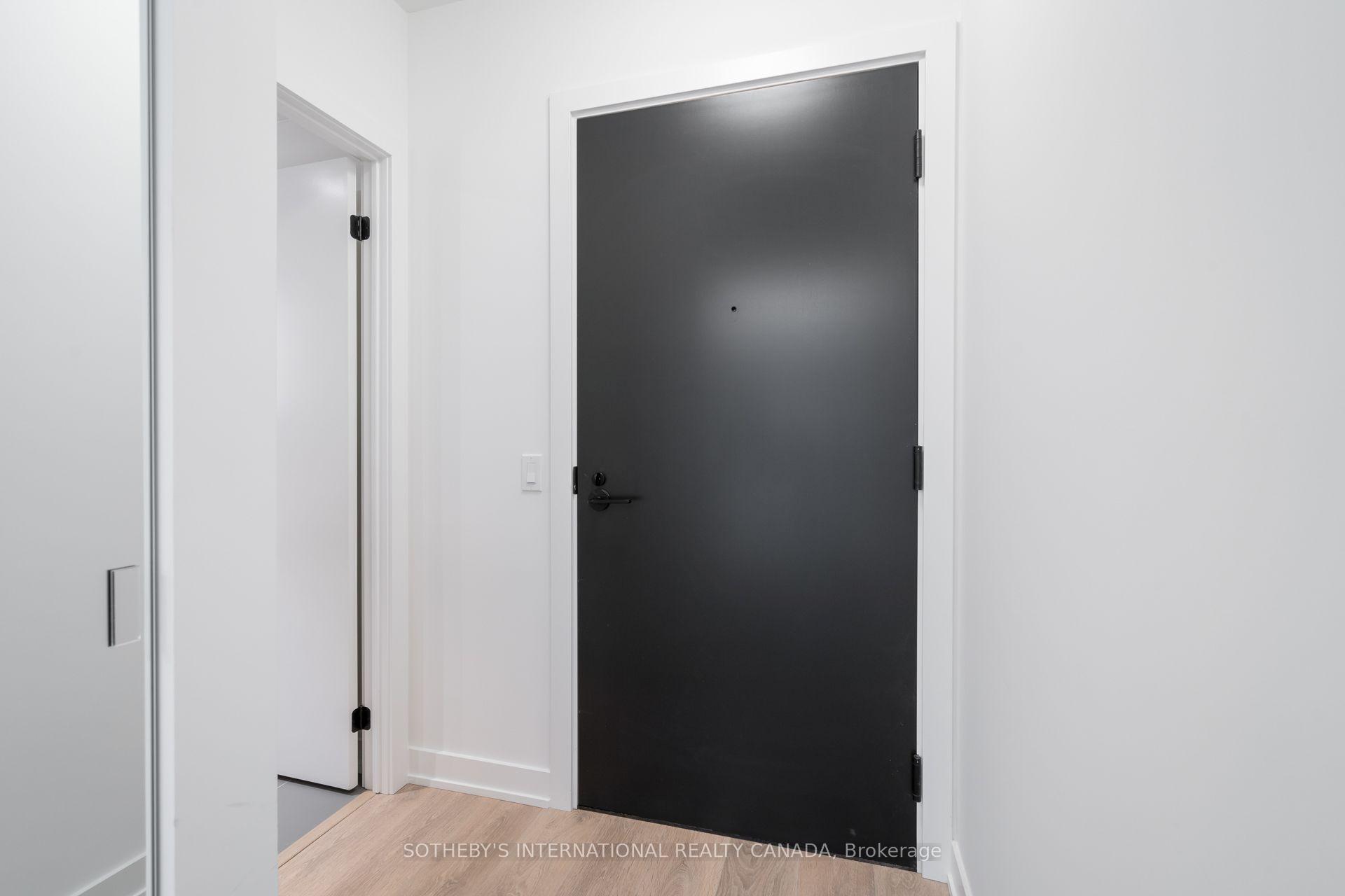 117 Broadway Avenue 407, Toronto Unit: 407