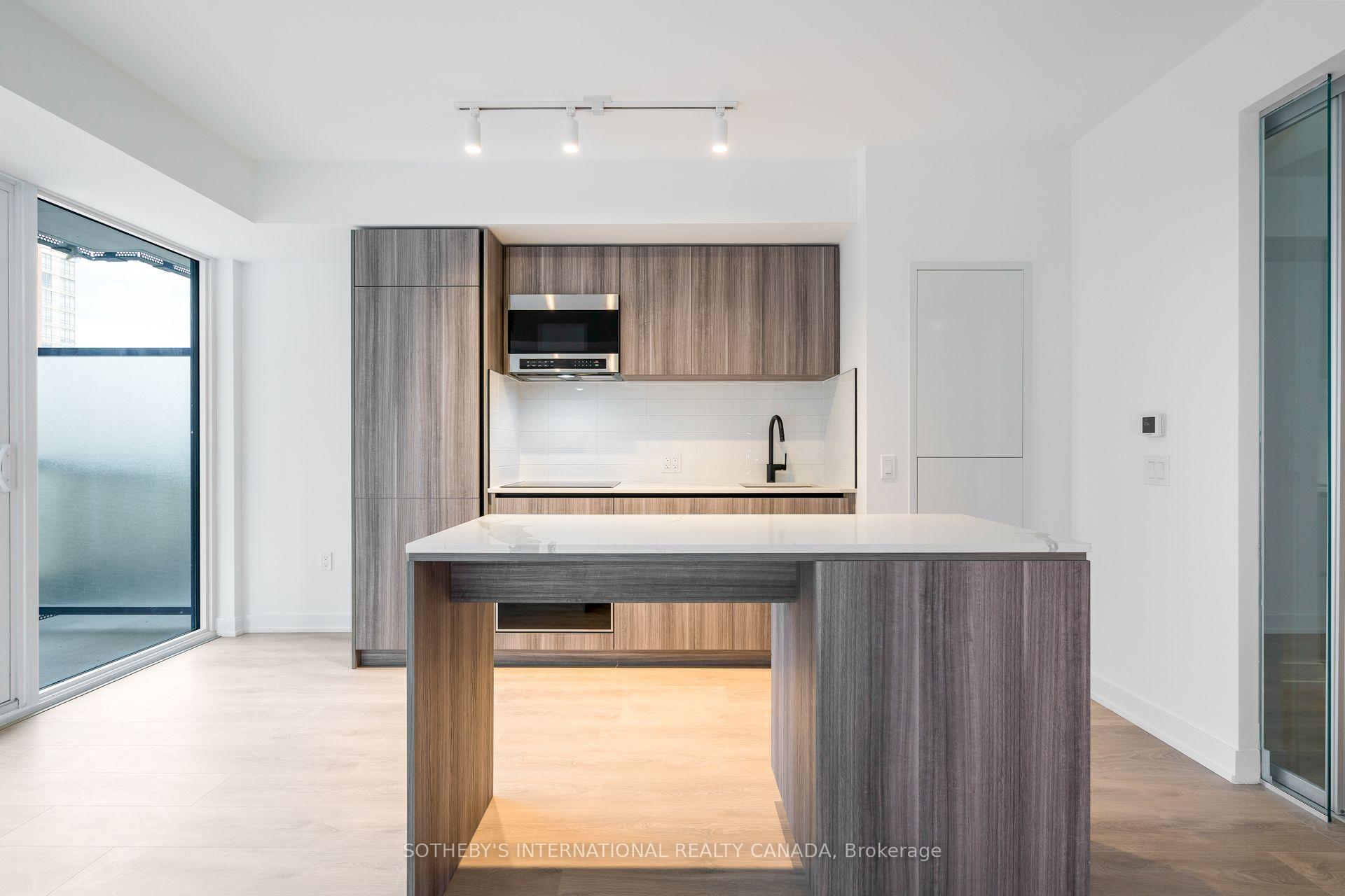 117 Broadway Avenue 407, Toronto Unit: 407