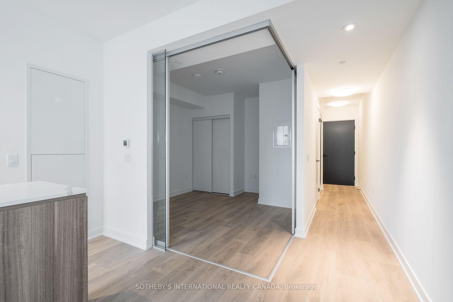 117 Broadway Avenue 407, Toronto Unit: 407