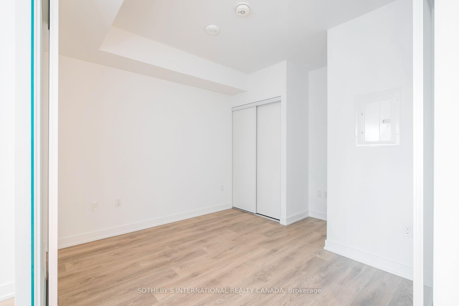 117 Broadway Avenue 407, Toronto Unit: 407