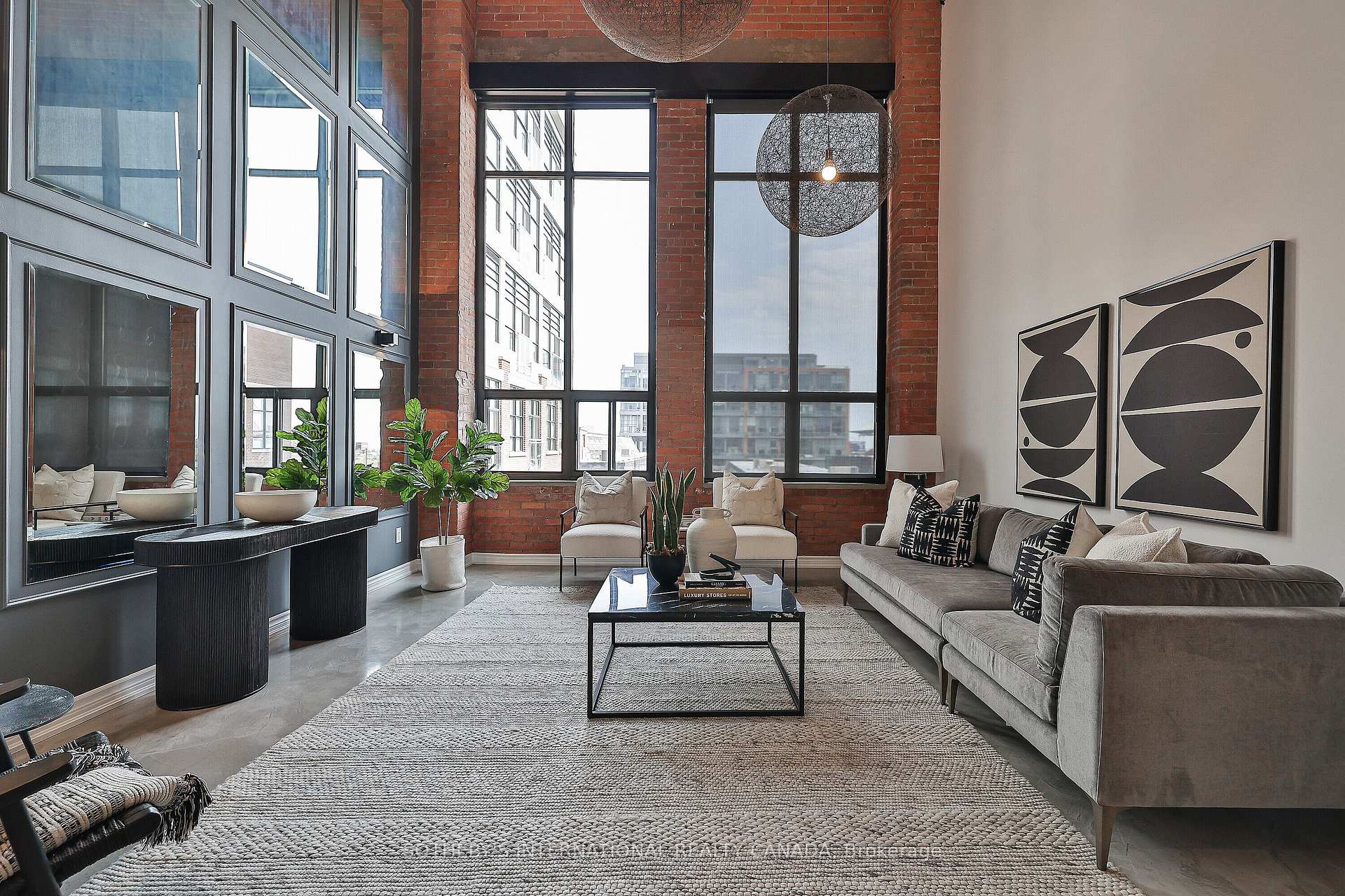 43 Hanna Avenue 441, Toronto Unit: 441