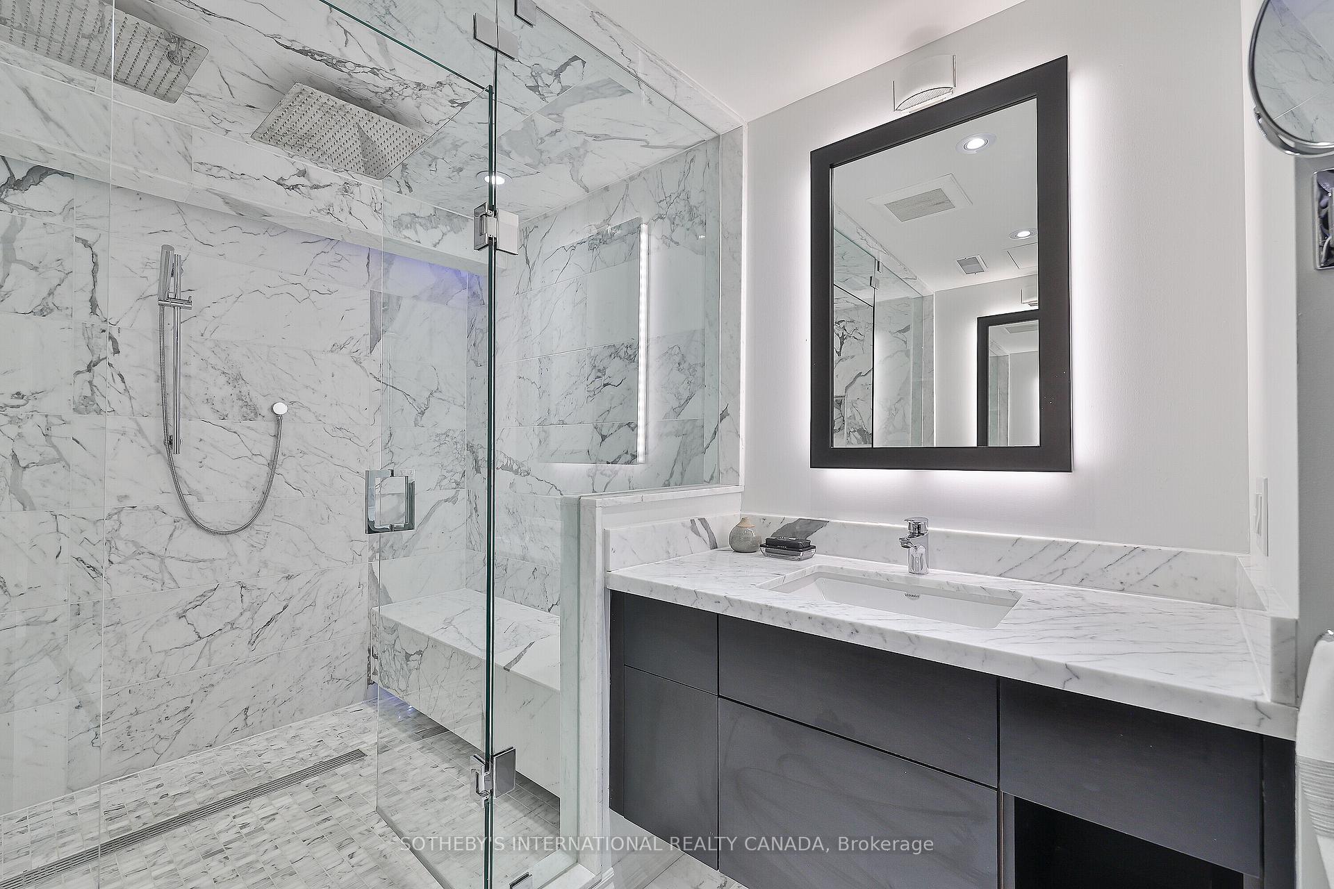 43 Hanna Avenue 441, Toronto Unit: 441
