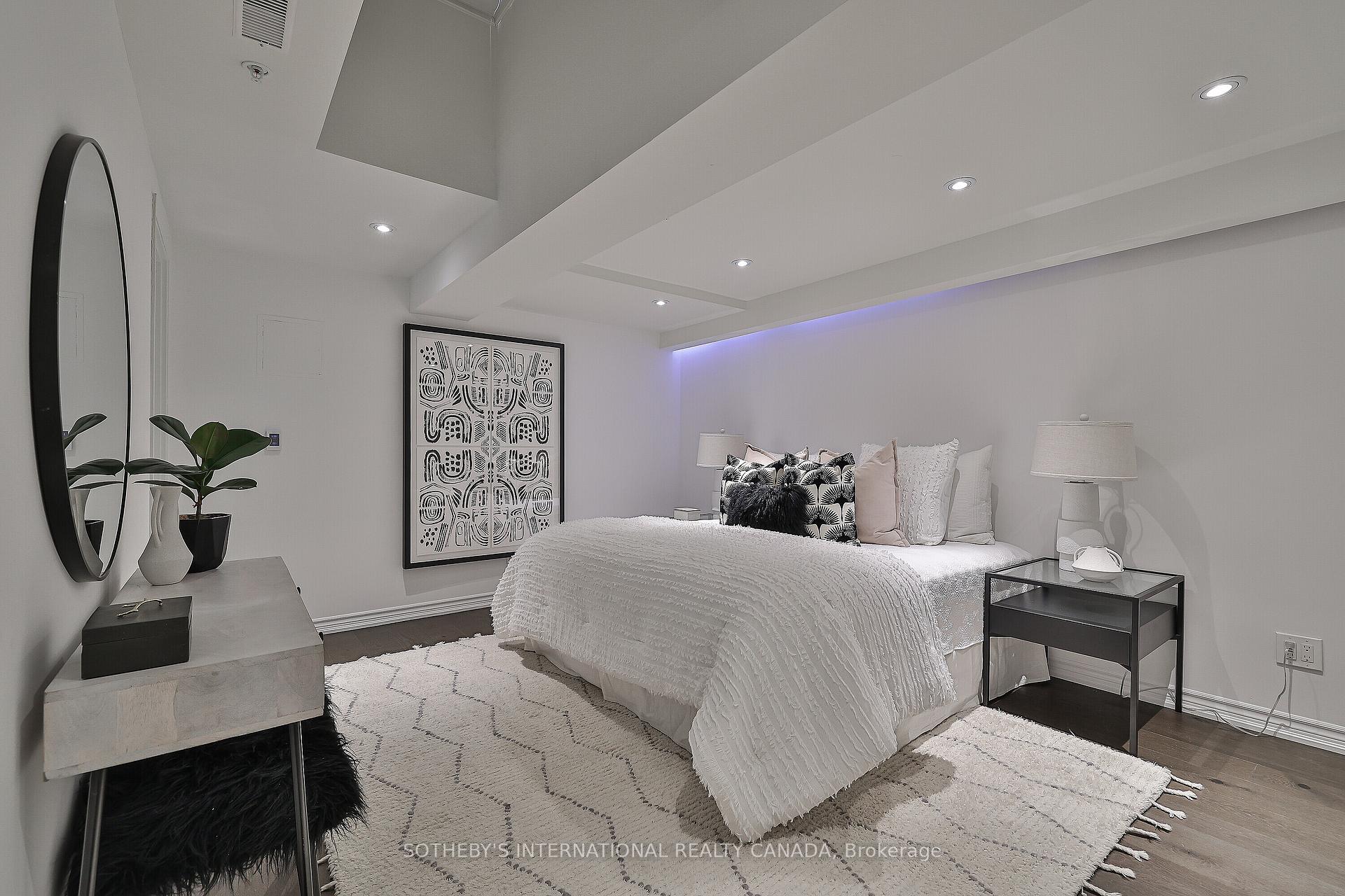 43 Hanna Avenue 441, Toronto Unit: 441