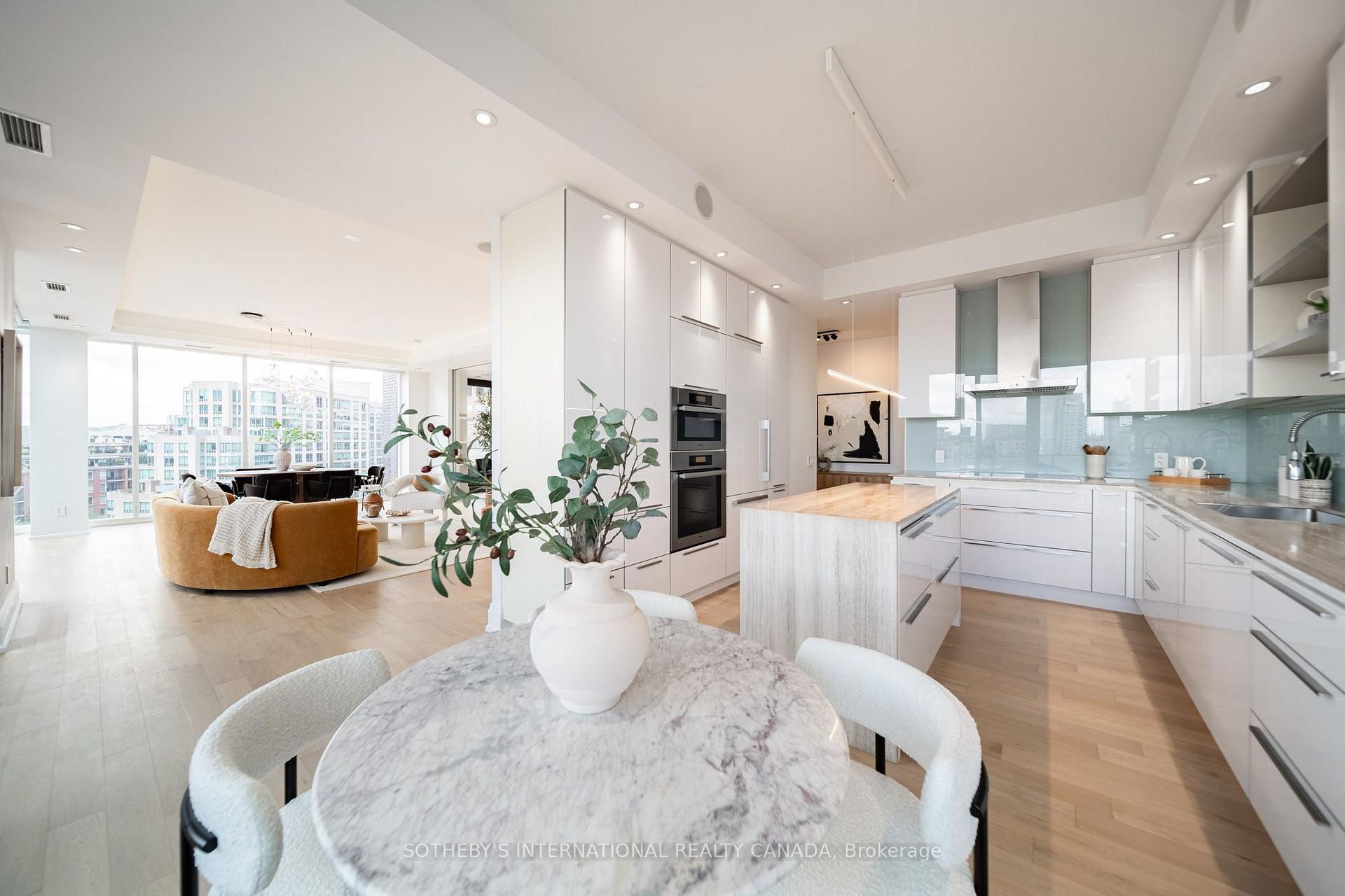 88 Davenport Road 804, Toronto Unit: 804