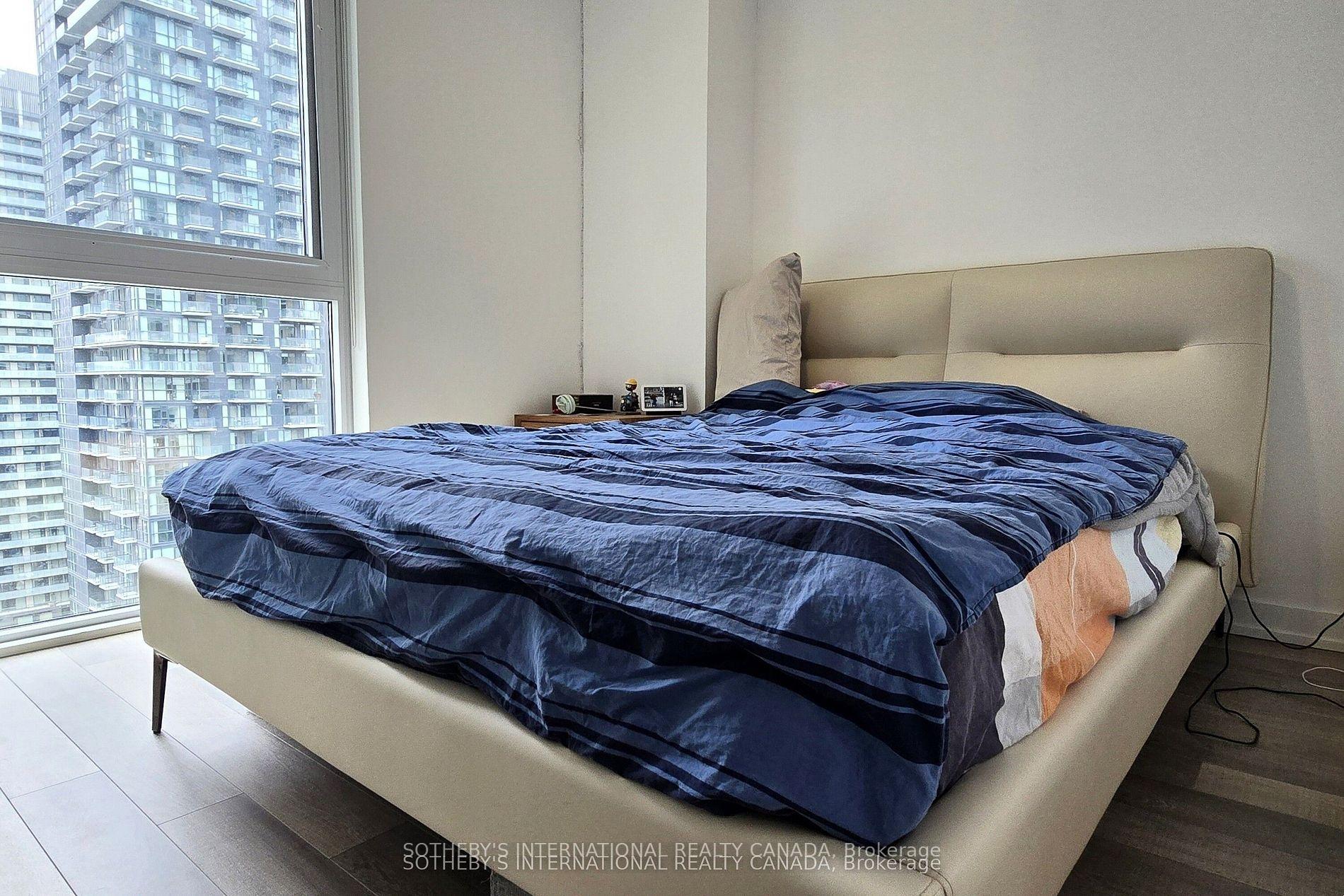 357 King Street W 2503, Toronto Unit: 2503