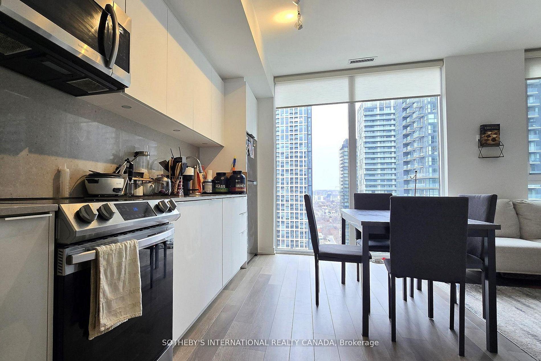 357 King Street W 2503, Toronto Unit: 2503
