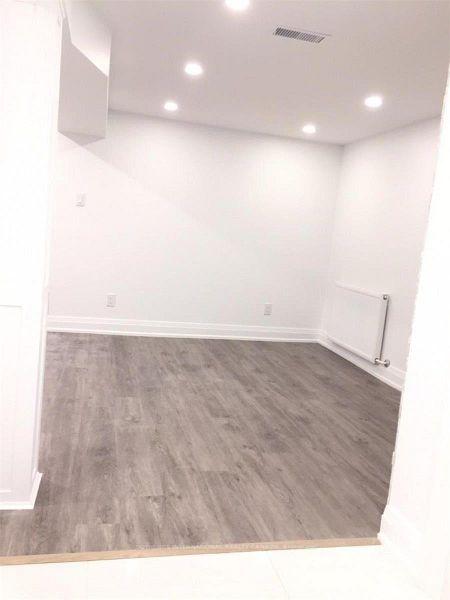 340 Kenilworth Avenue B