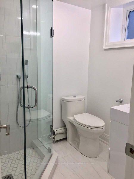 340 Kenilworth Avenue B