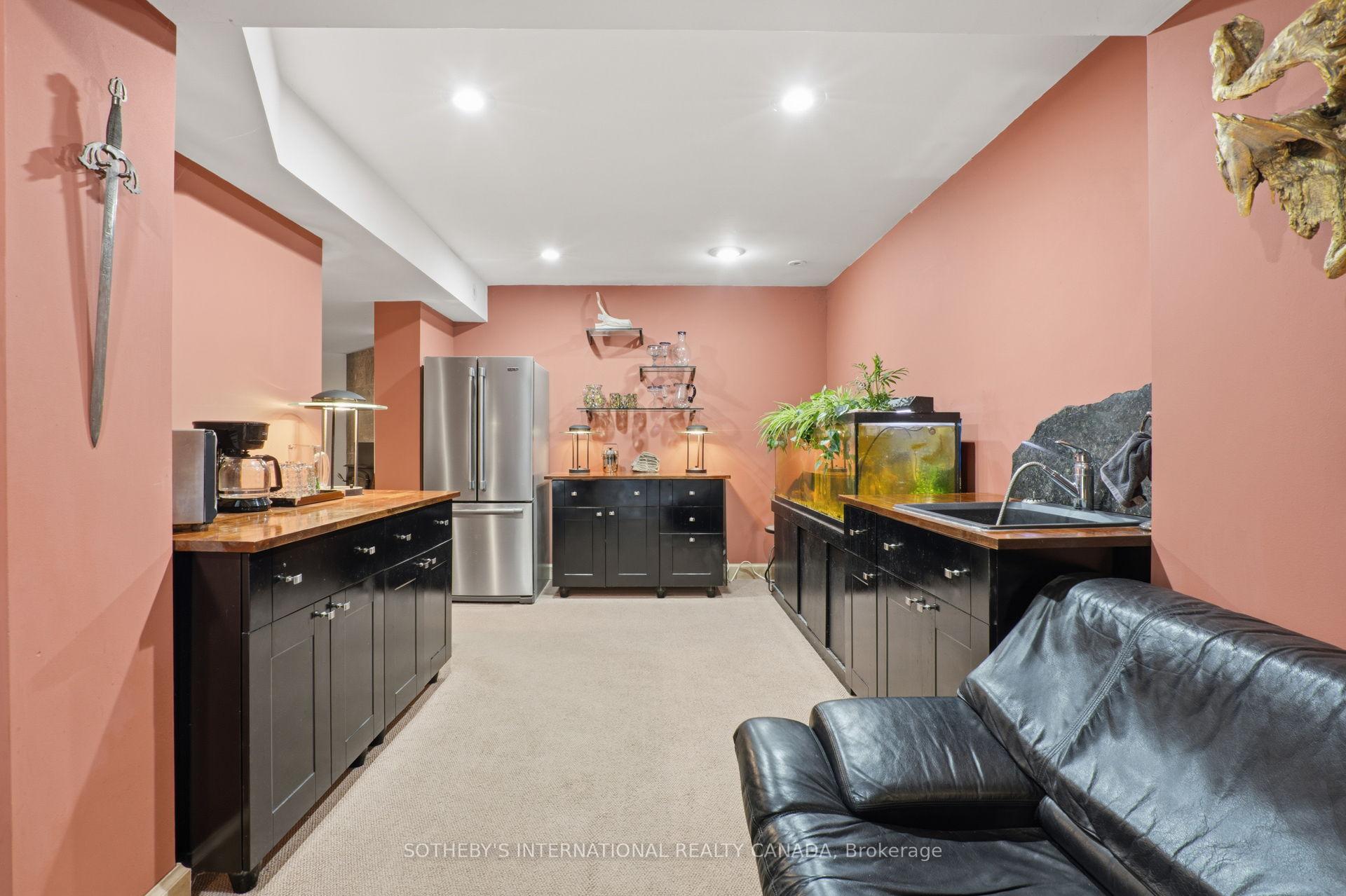 55 Pine Ridge Road