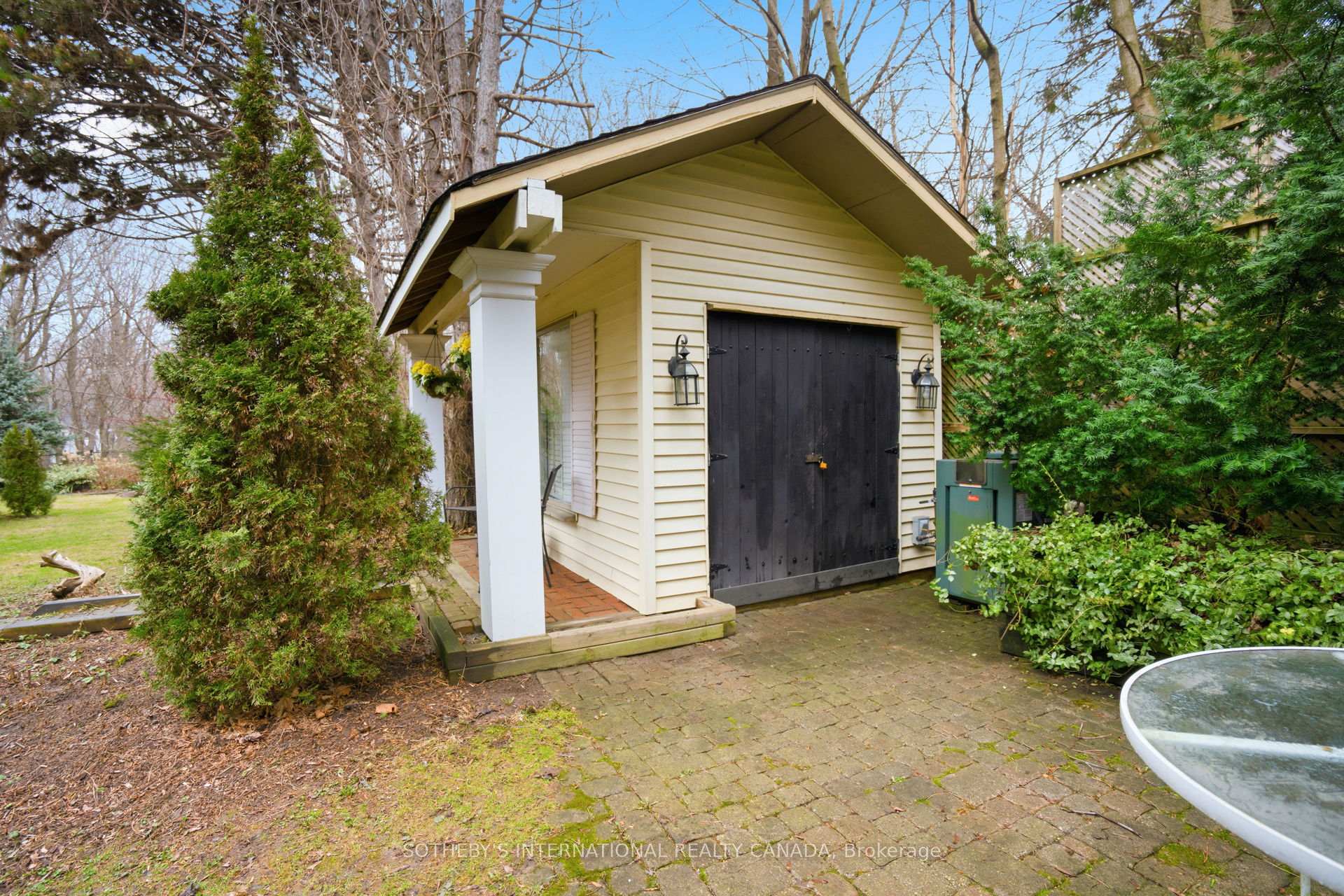 55 Pine Ridge Road