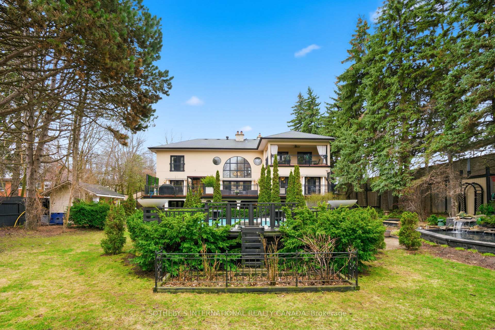 55 Pine Ridge Road