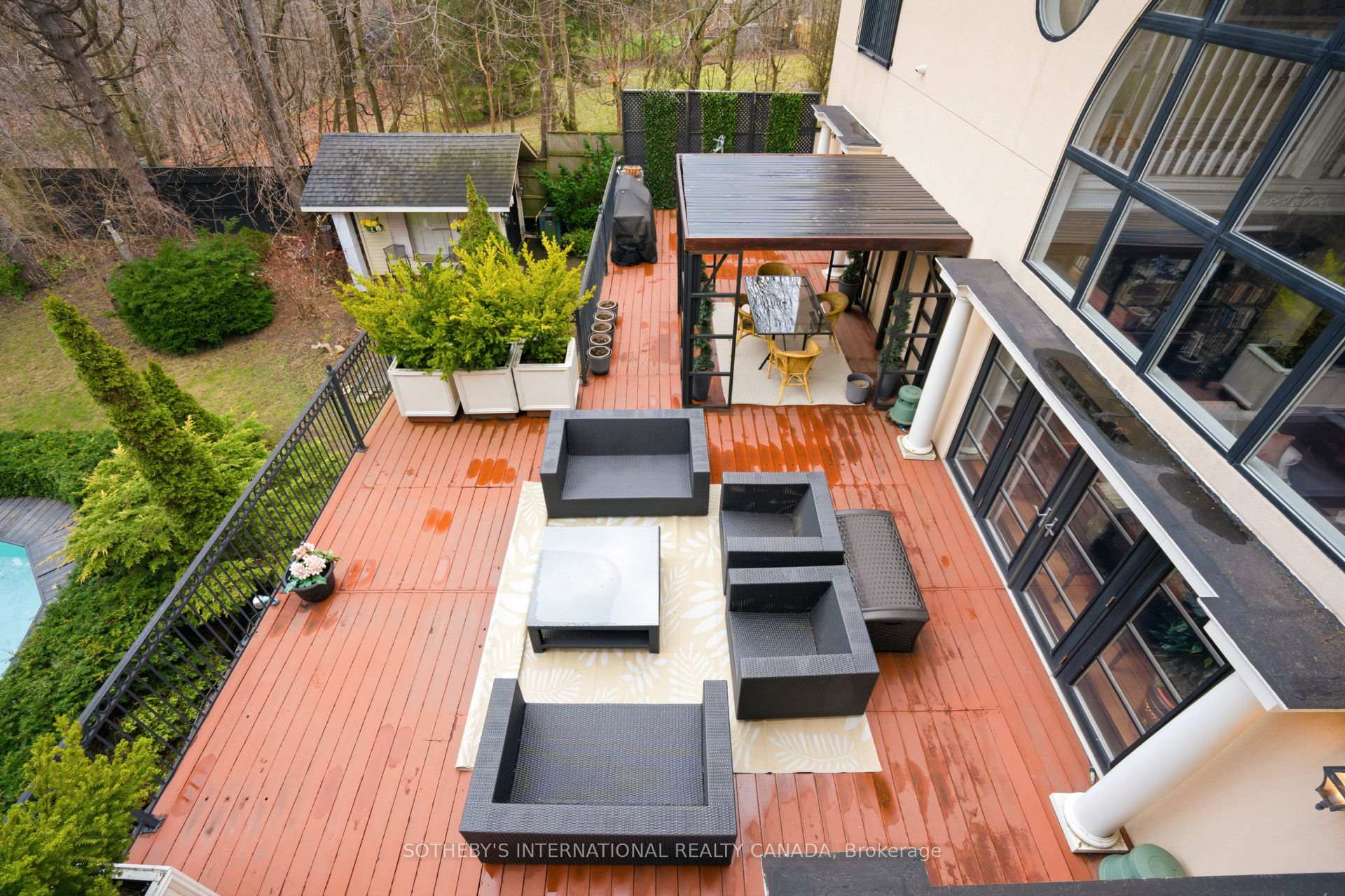 55 Pine Ridge Road