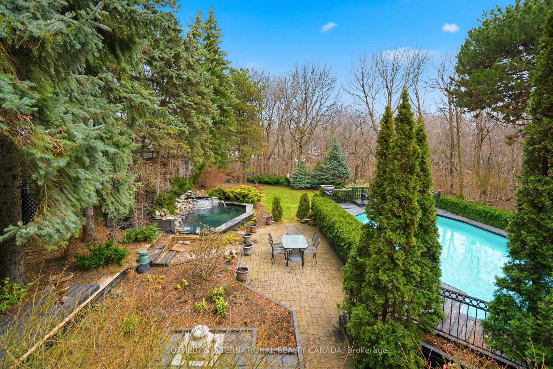 55 Pine Ridge Road