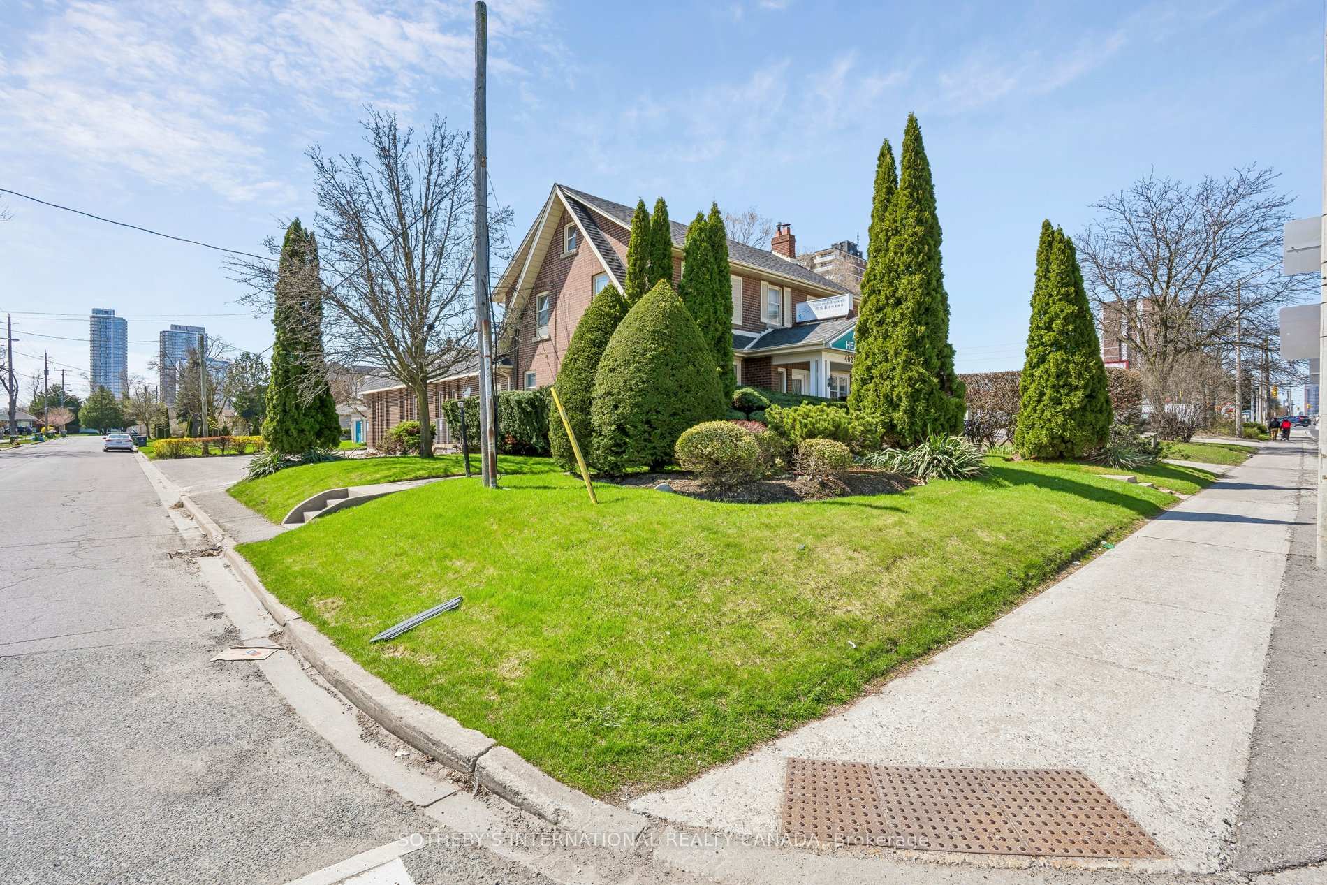 4023 Sheppard Avenue