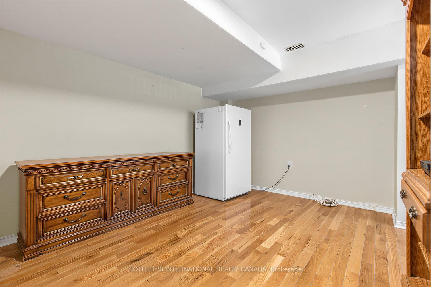 442 Dawes Road