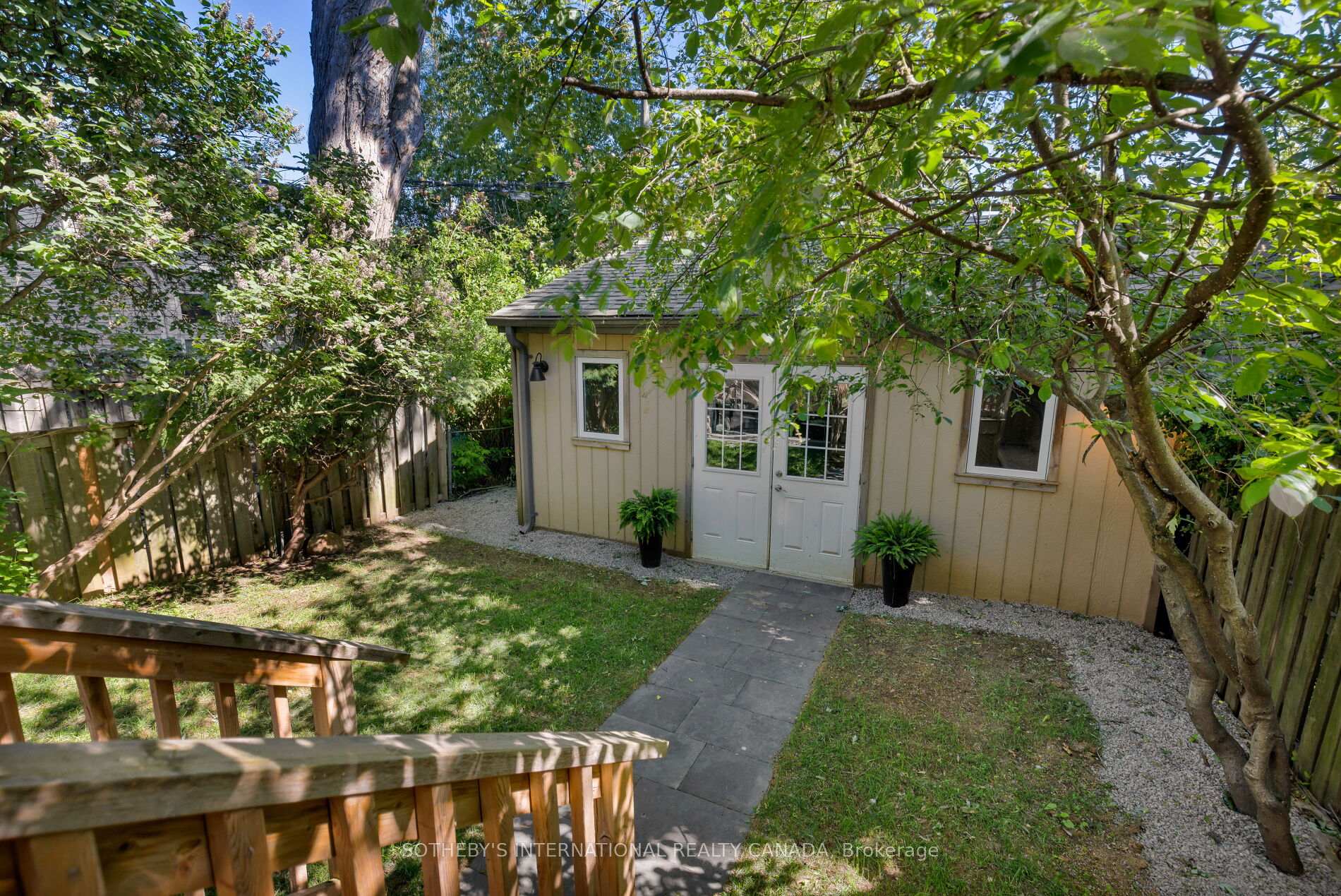 47 Wroxeter Avenue