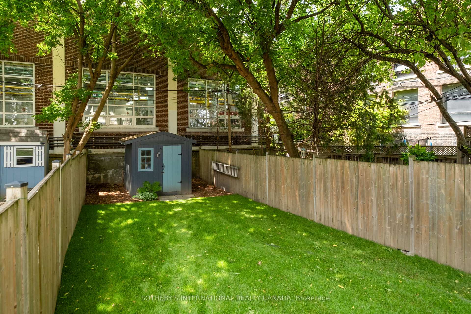 22 Connaught Avenue