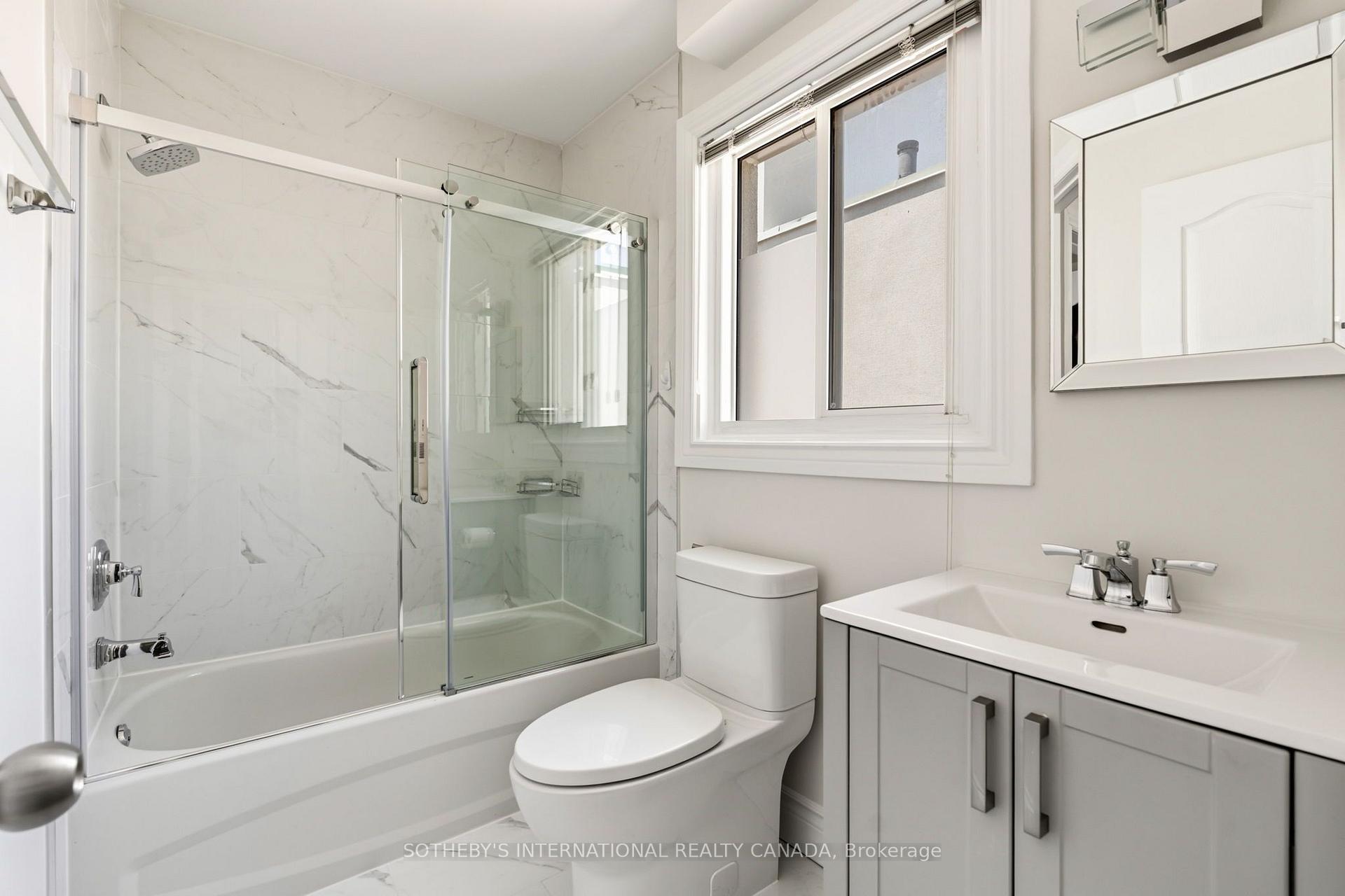 101 Hammersmith Avenue 210, Toronto Unit: 210