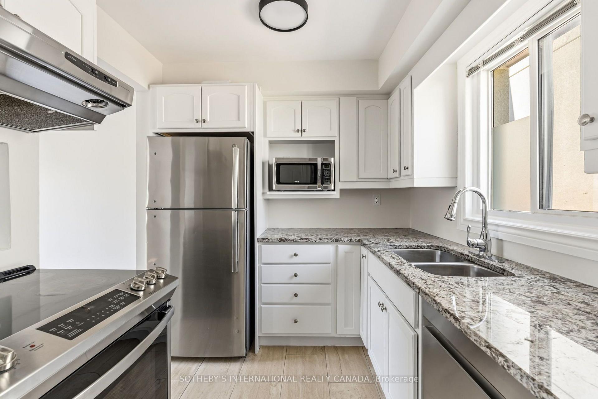 101 Hammersmith Avenue 210, Toronto Unit: 210