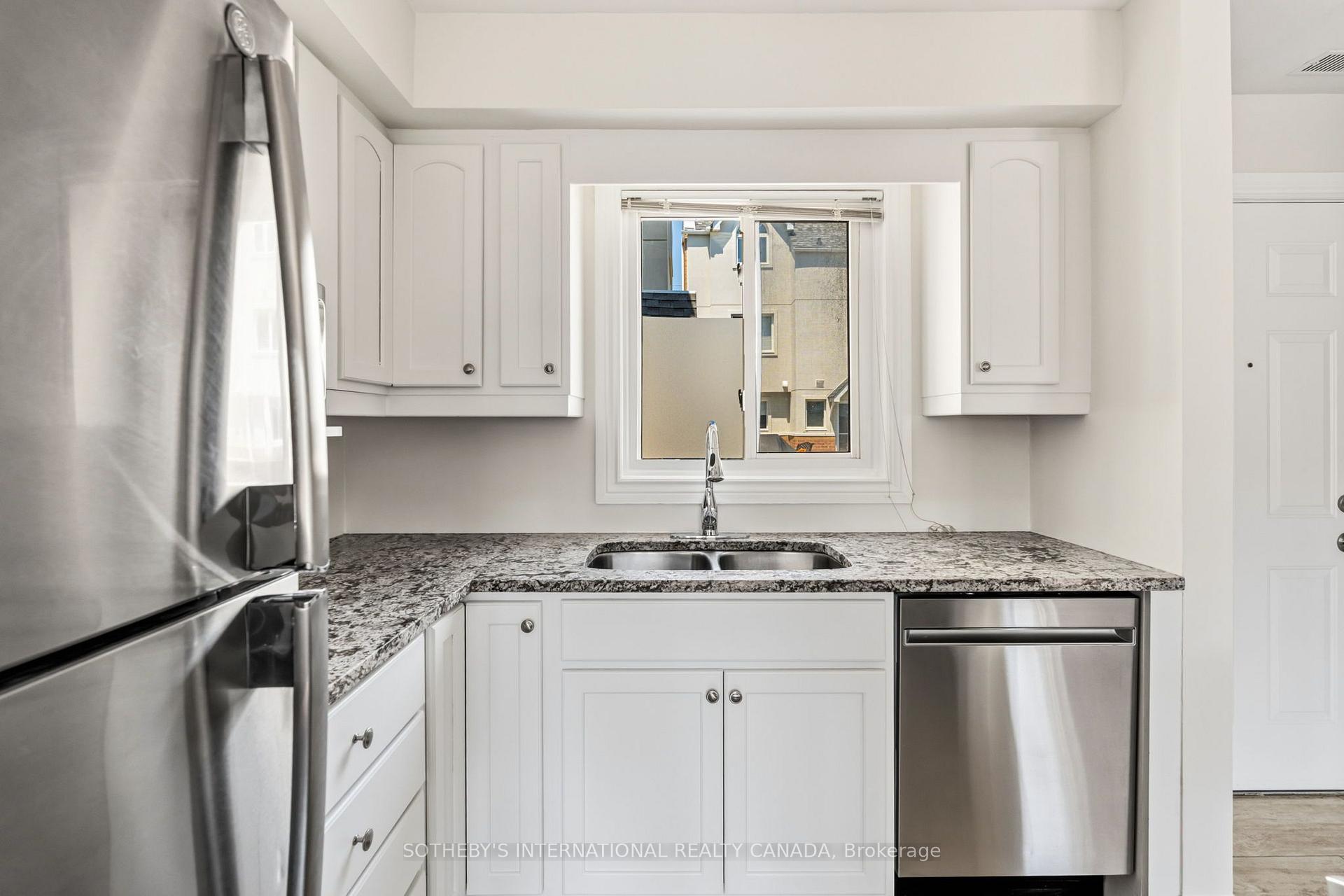 101 Hammersmith Avenue 210, Toronto Unit: 210