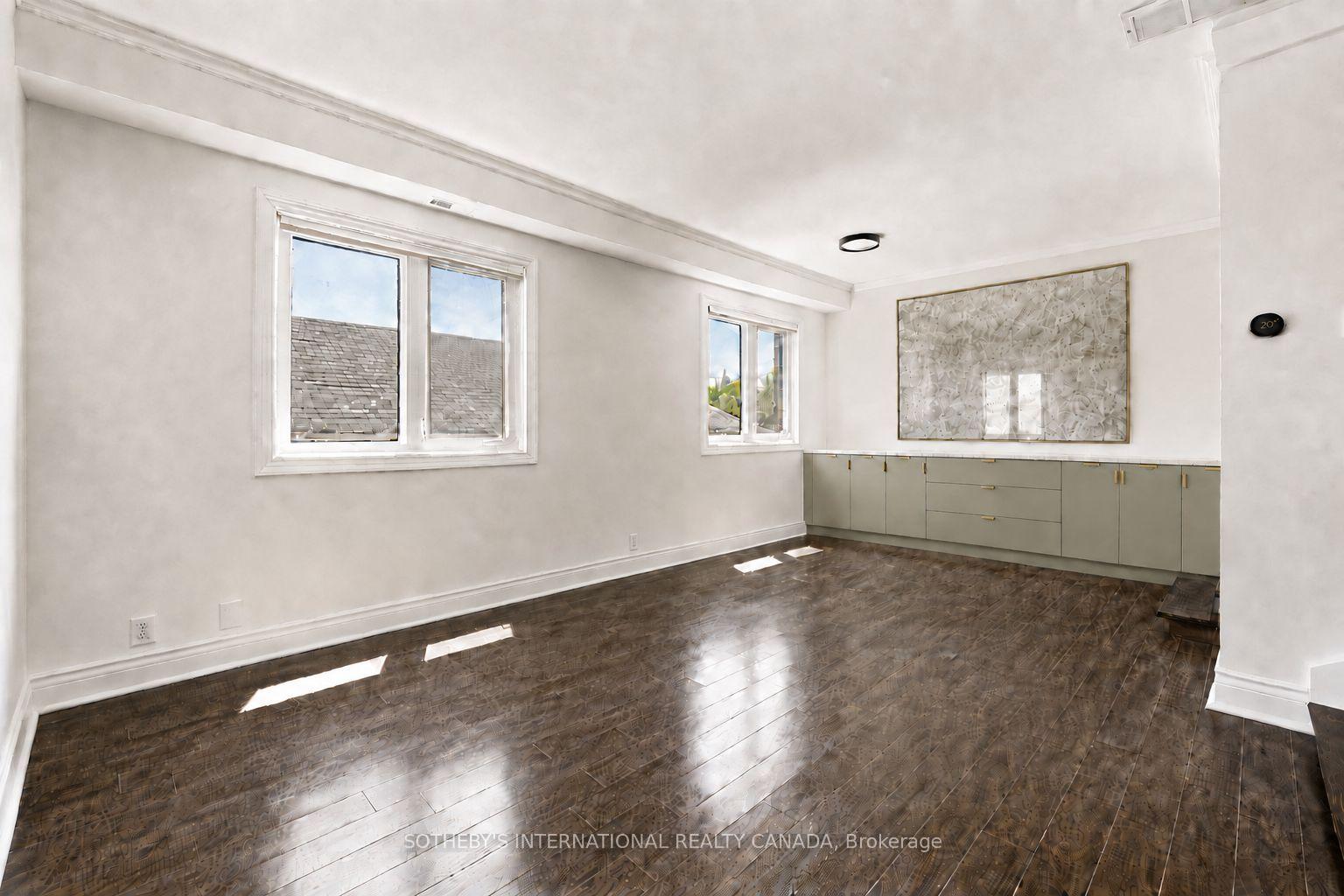 101 Hammersmith Avenue 210, Toronto Unit: 210