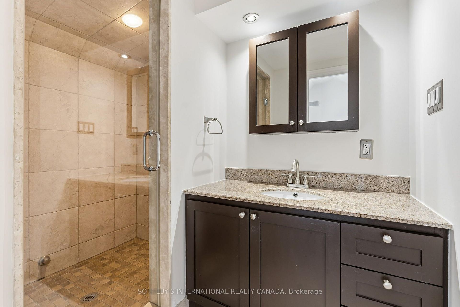101 Hammersmith Avenue 210, Toronto Unit: 210