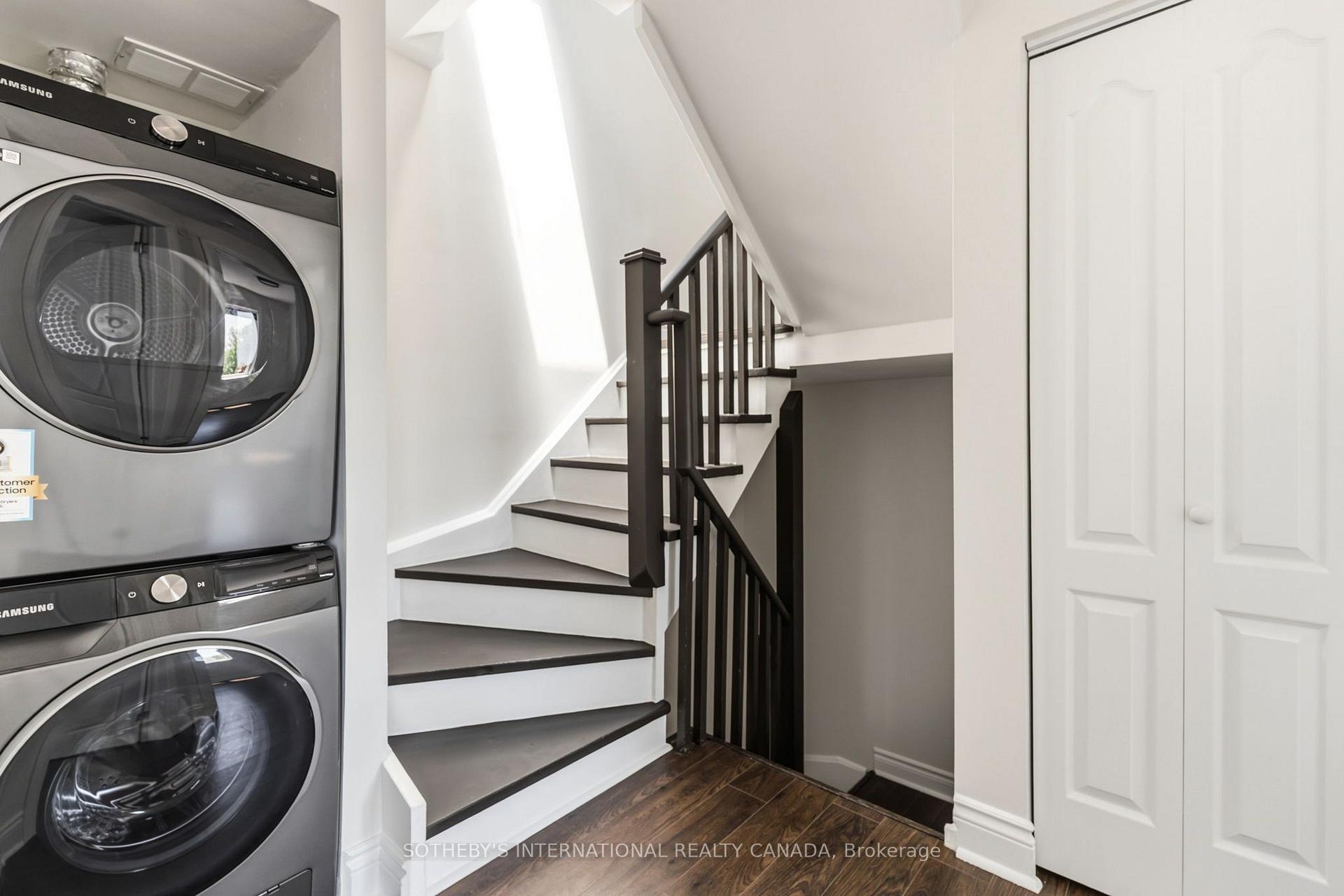 101 Hammersmith Avenue 210, Toronto Unit: 210