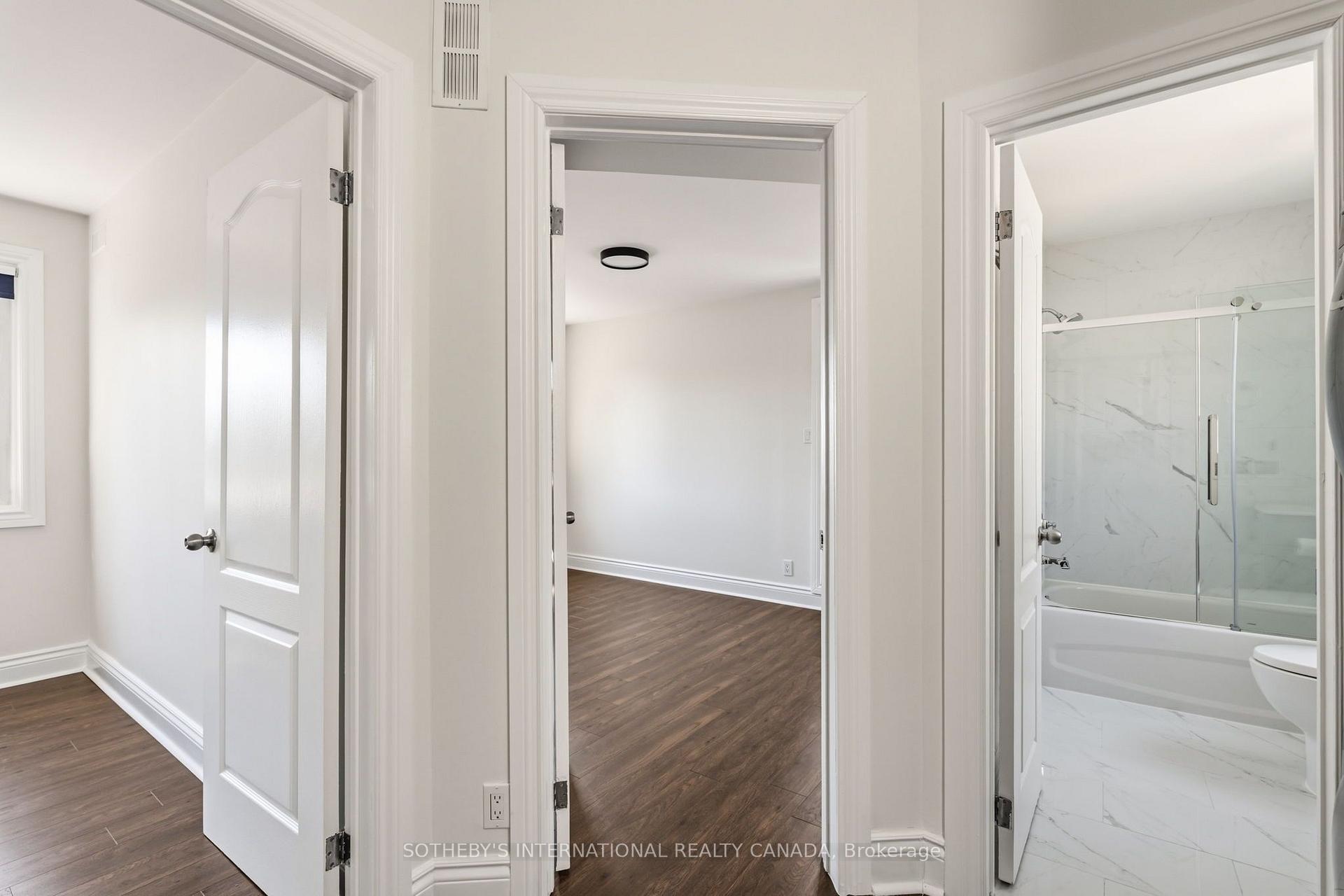101 Hammersmith Avenue 210, Toronto Unit: 210
