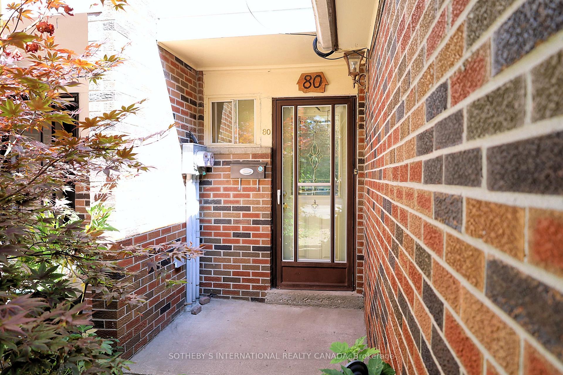 80 Halsey Avenue, Toronto