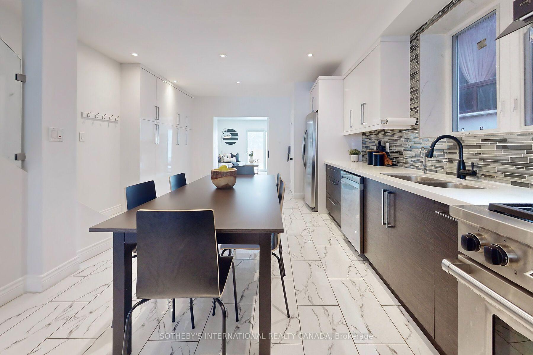 1271 Gerrard Street E, Toronto