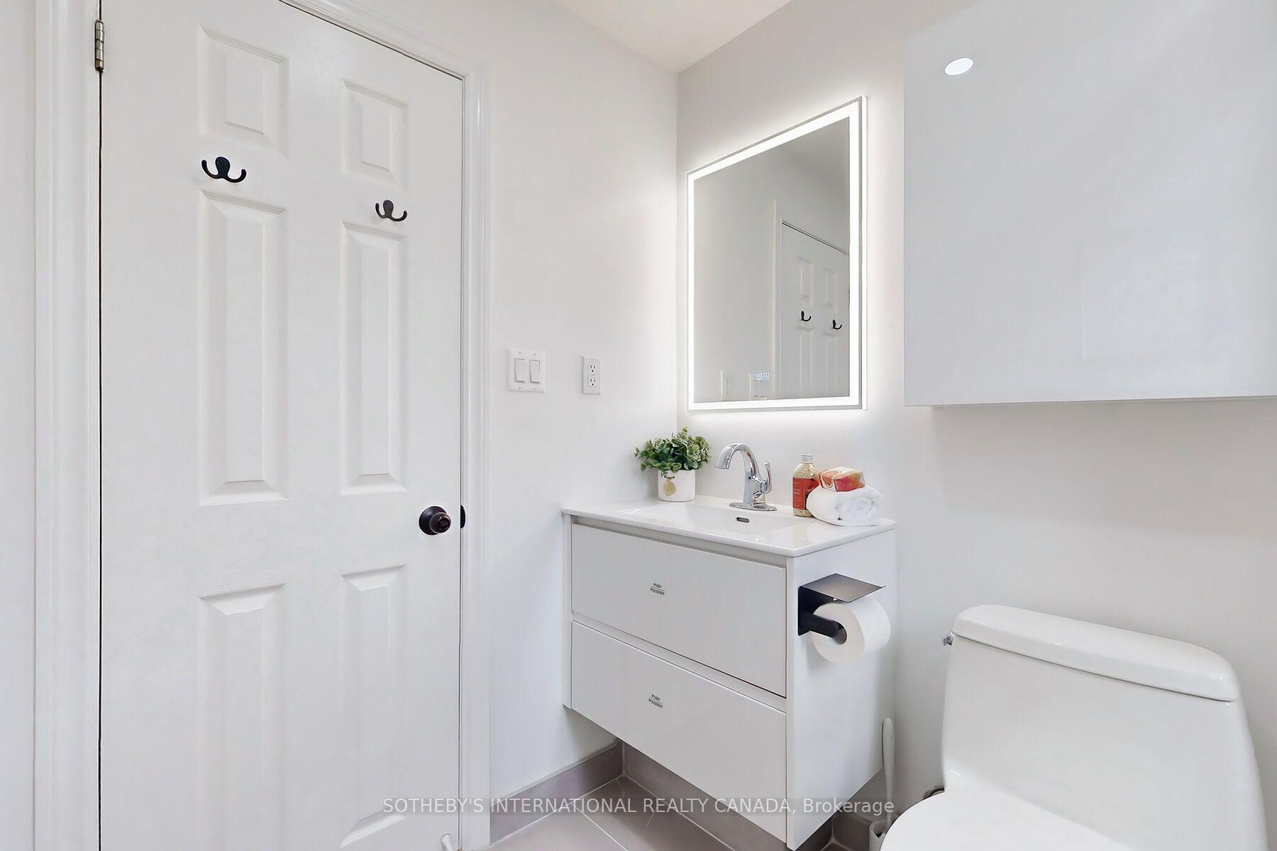 1271 Gerrard Street E, Toronto