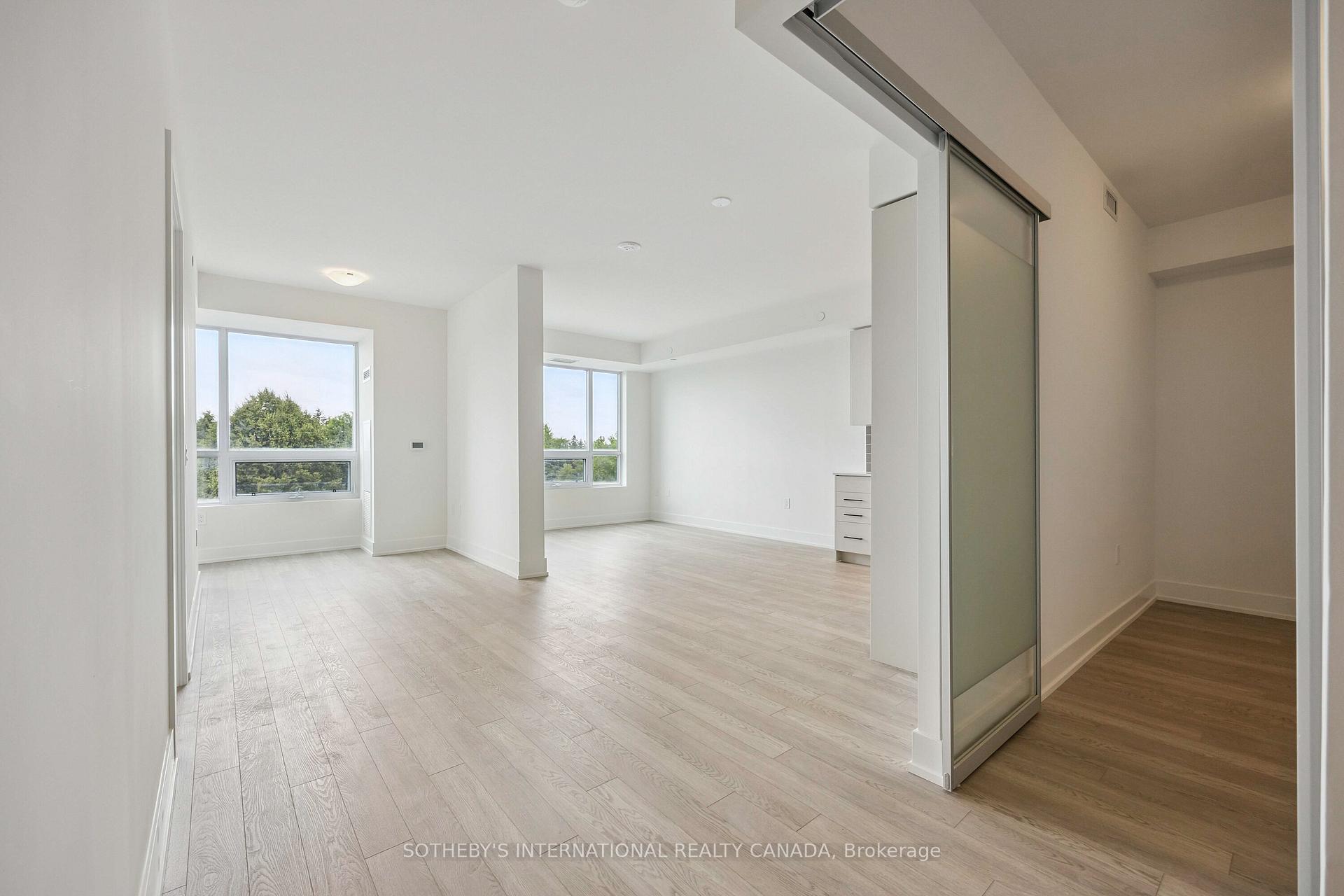 2075 King Road Unit: 405