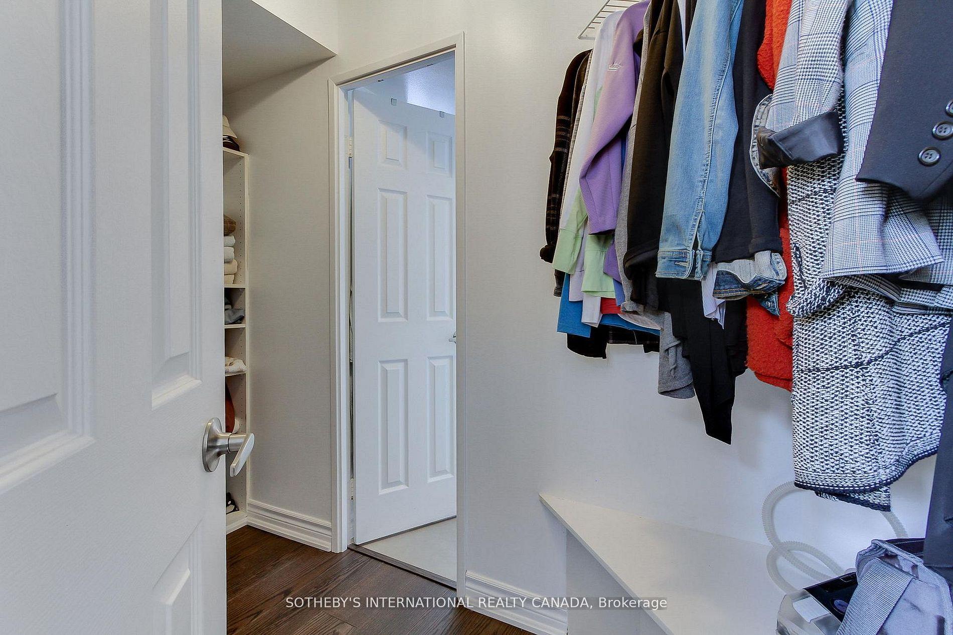 40 Harding Boulevard W 301