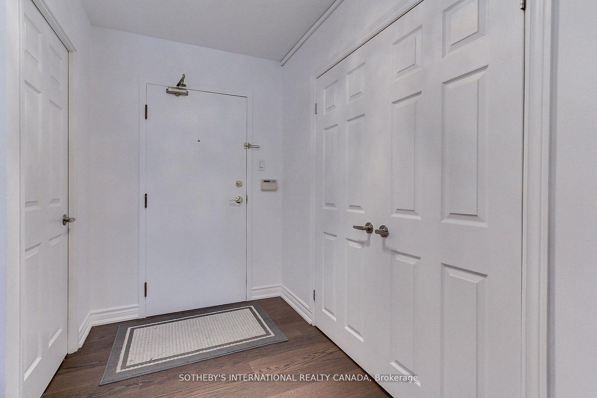 40 Harding Boulevard W 301