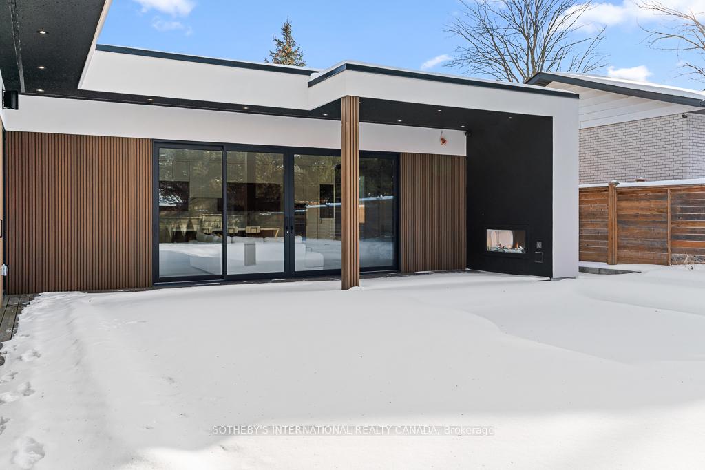 82 Donhill Crescent