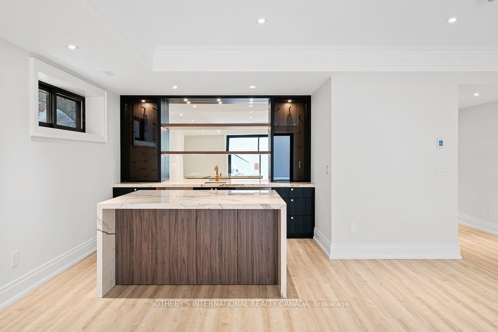 82 Donhill Crescent