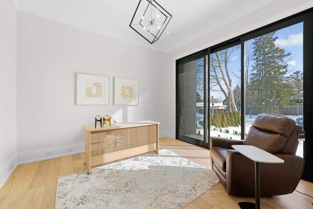 82 Donhill Crescent