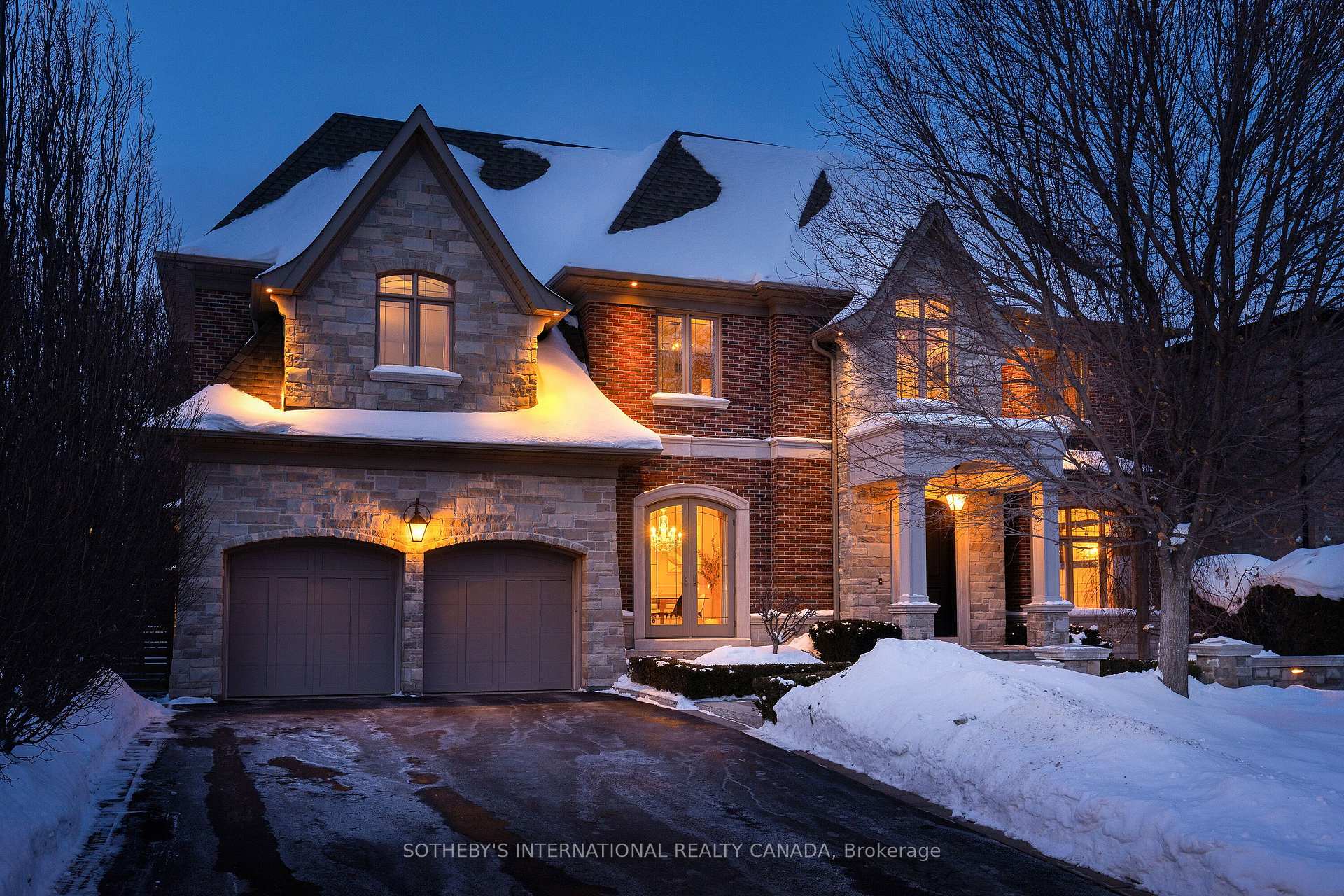 6 Weller Crescent
