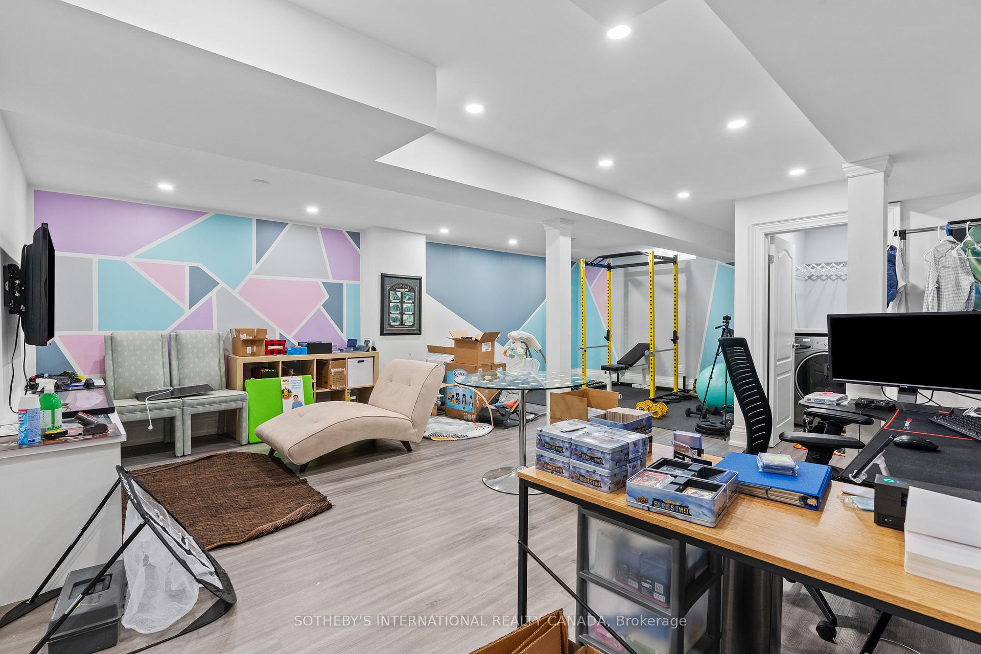 388 Brownridge Drive