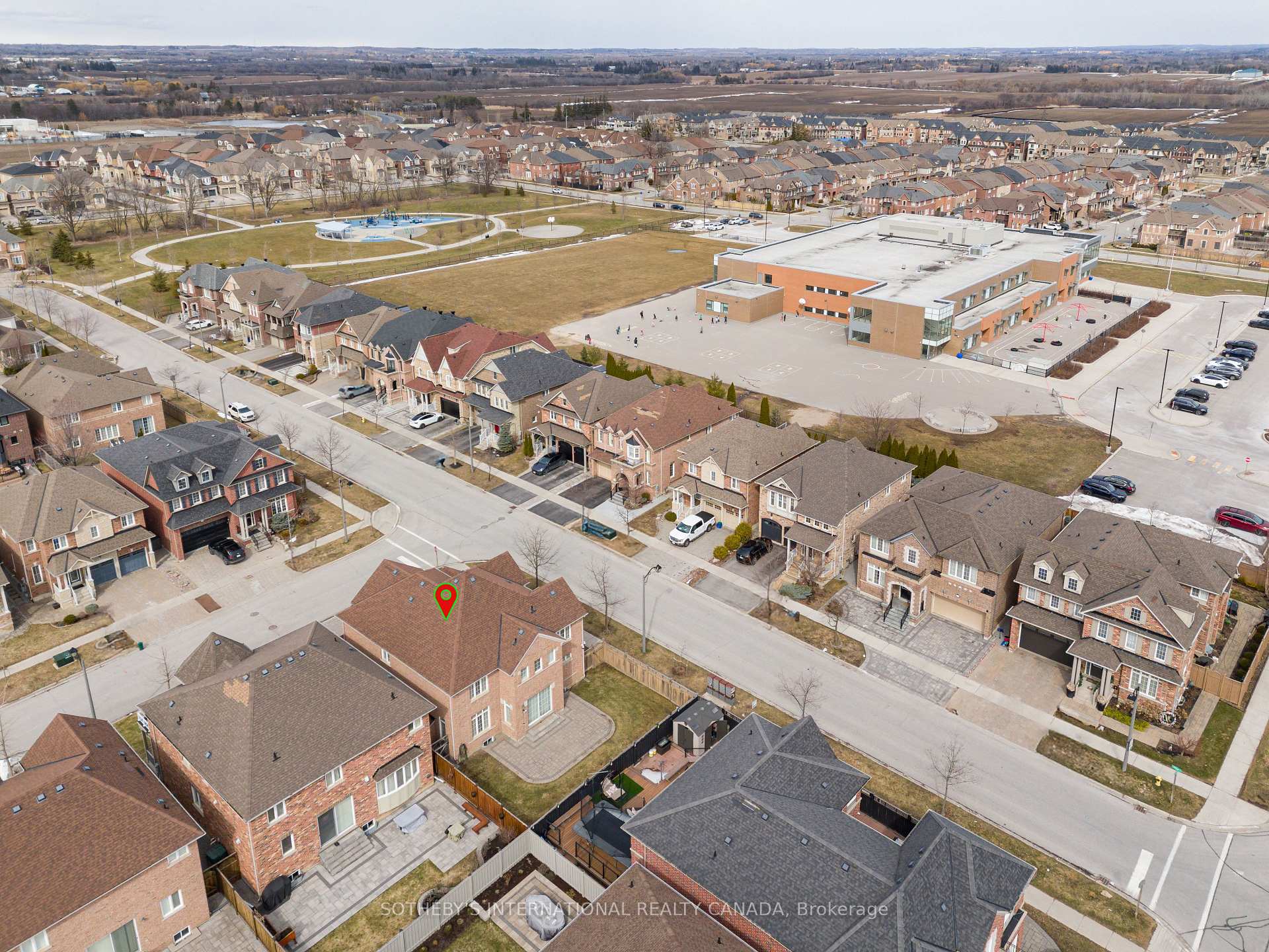 1 Herbert Wales Crescent