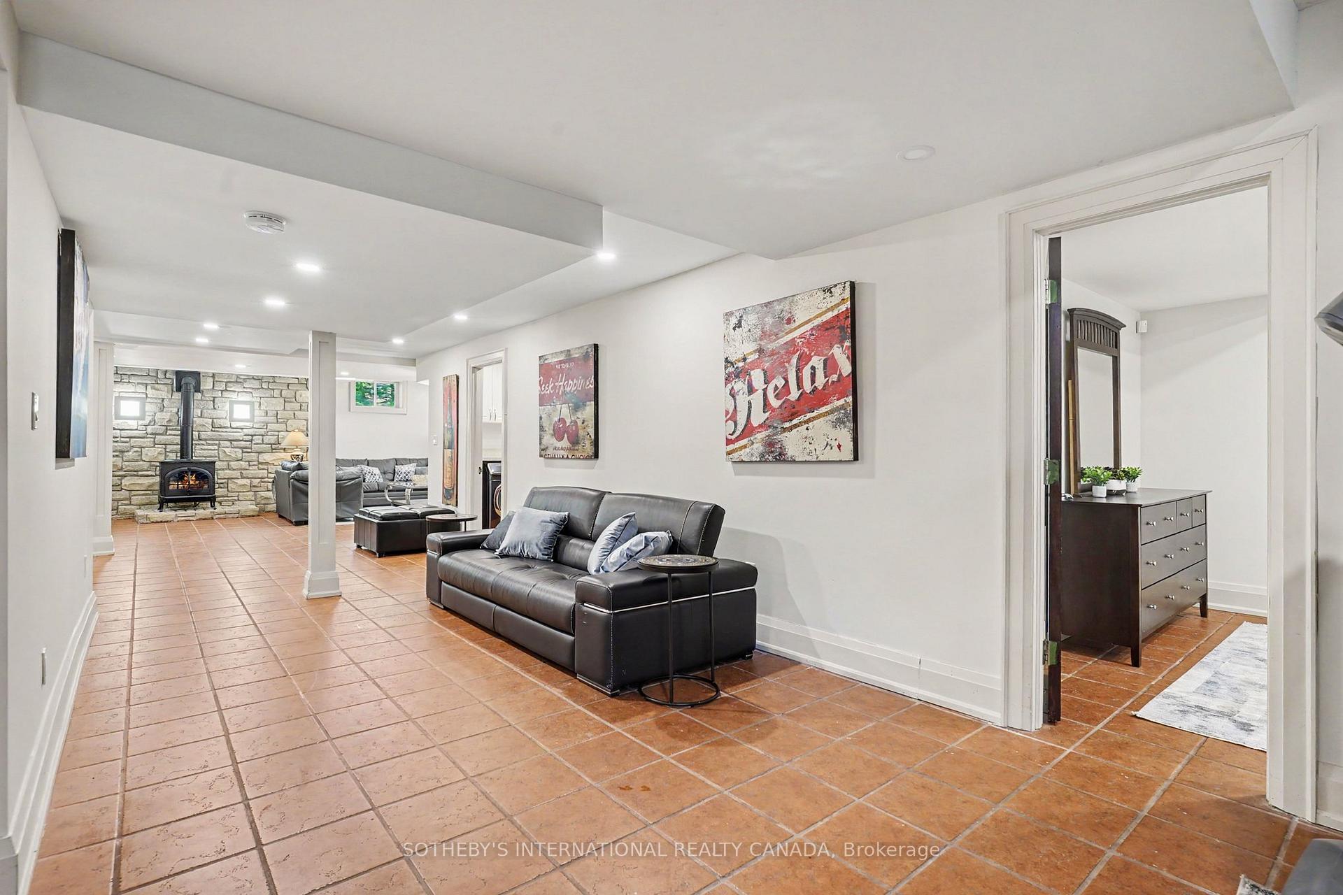 42 Prince Adam Court