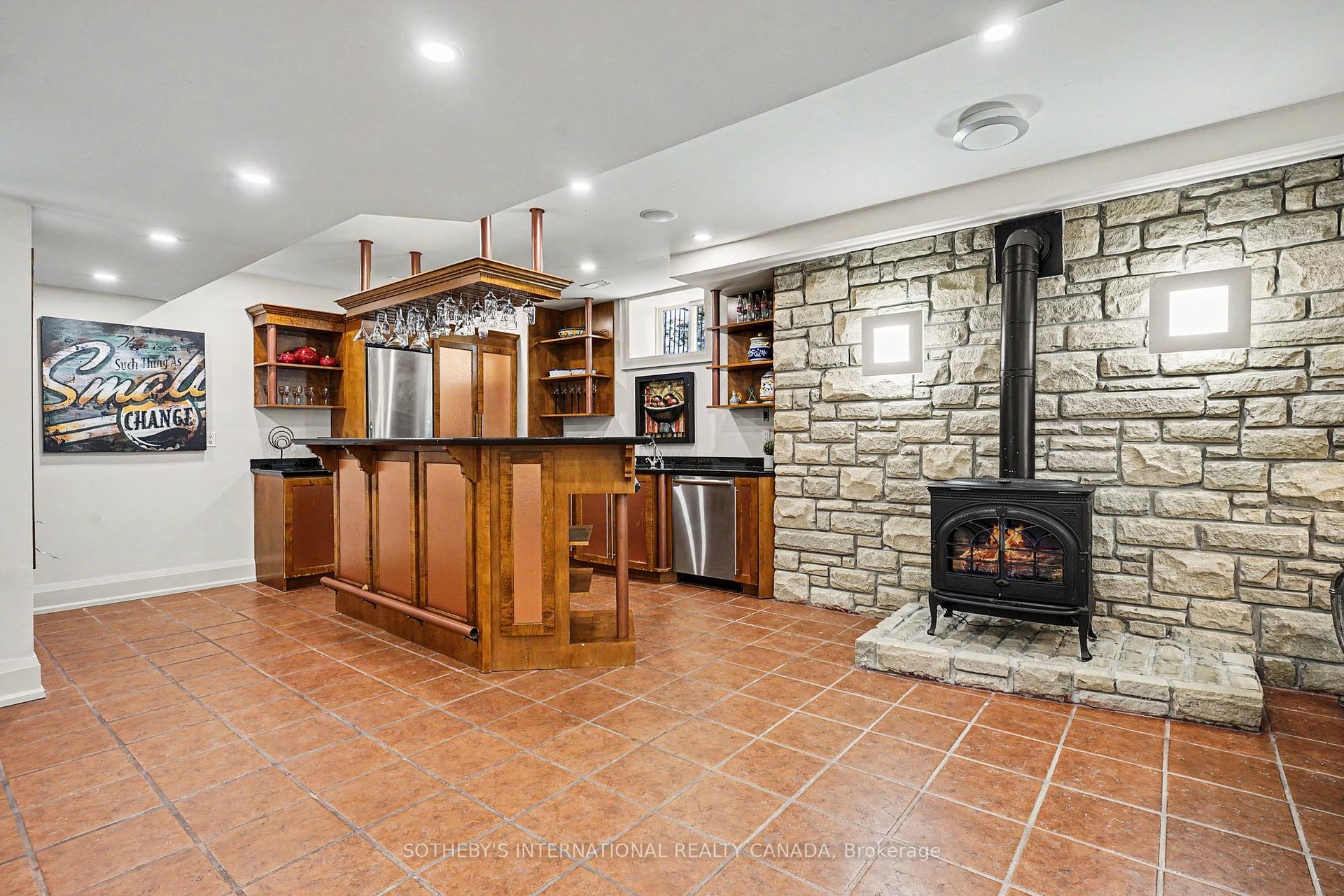 42 Prince Adam Court