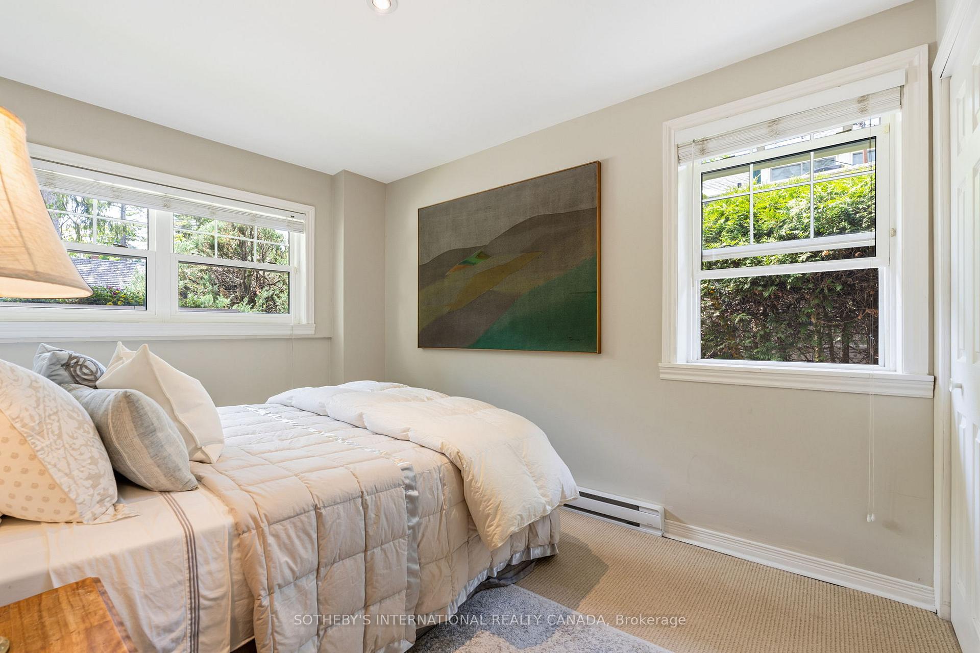 30 Hedge Road