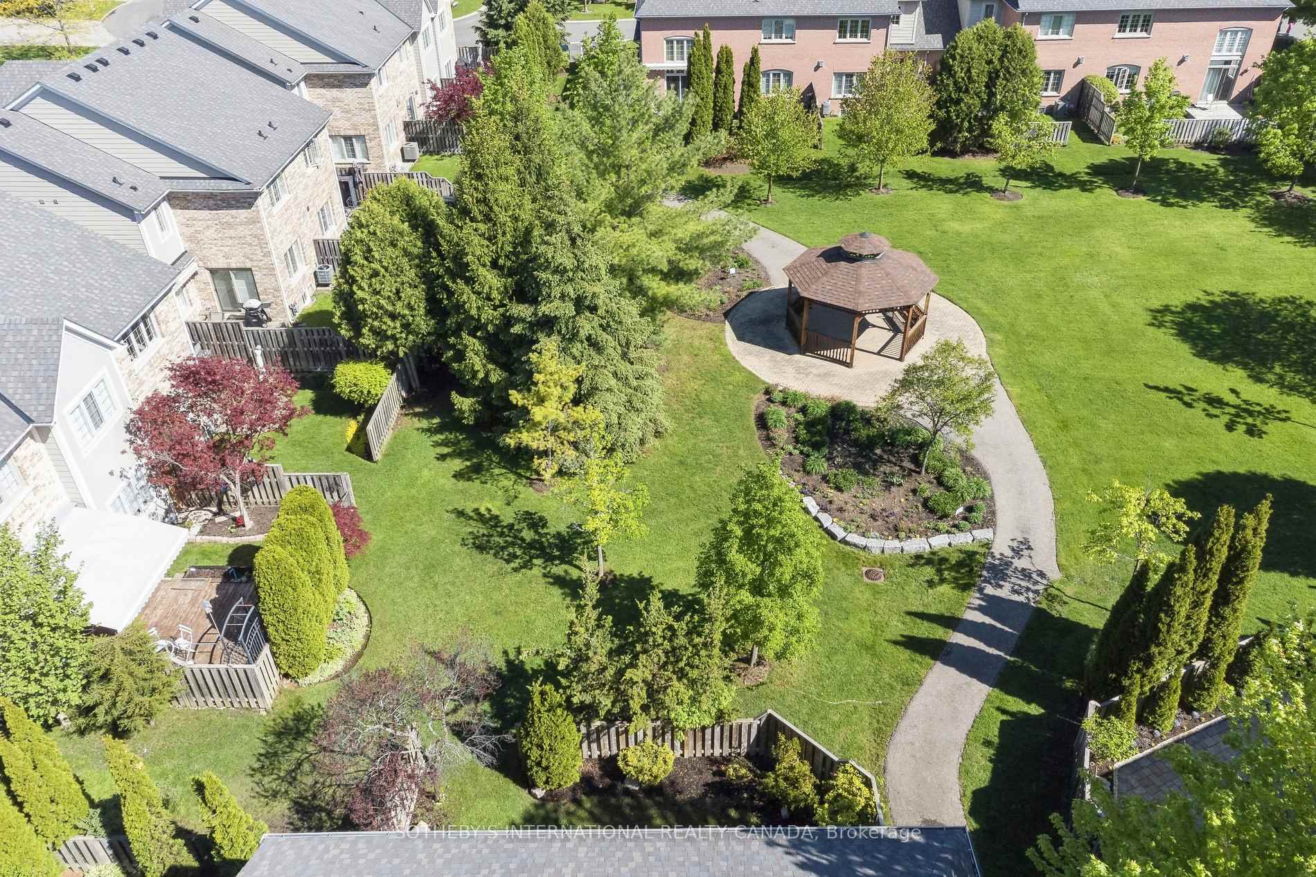 10 Belle Terre Way